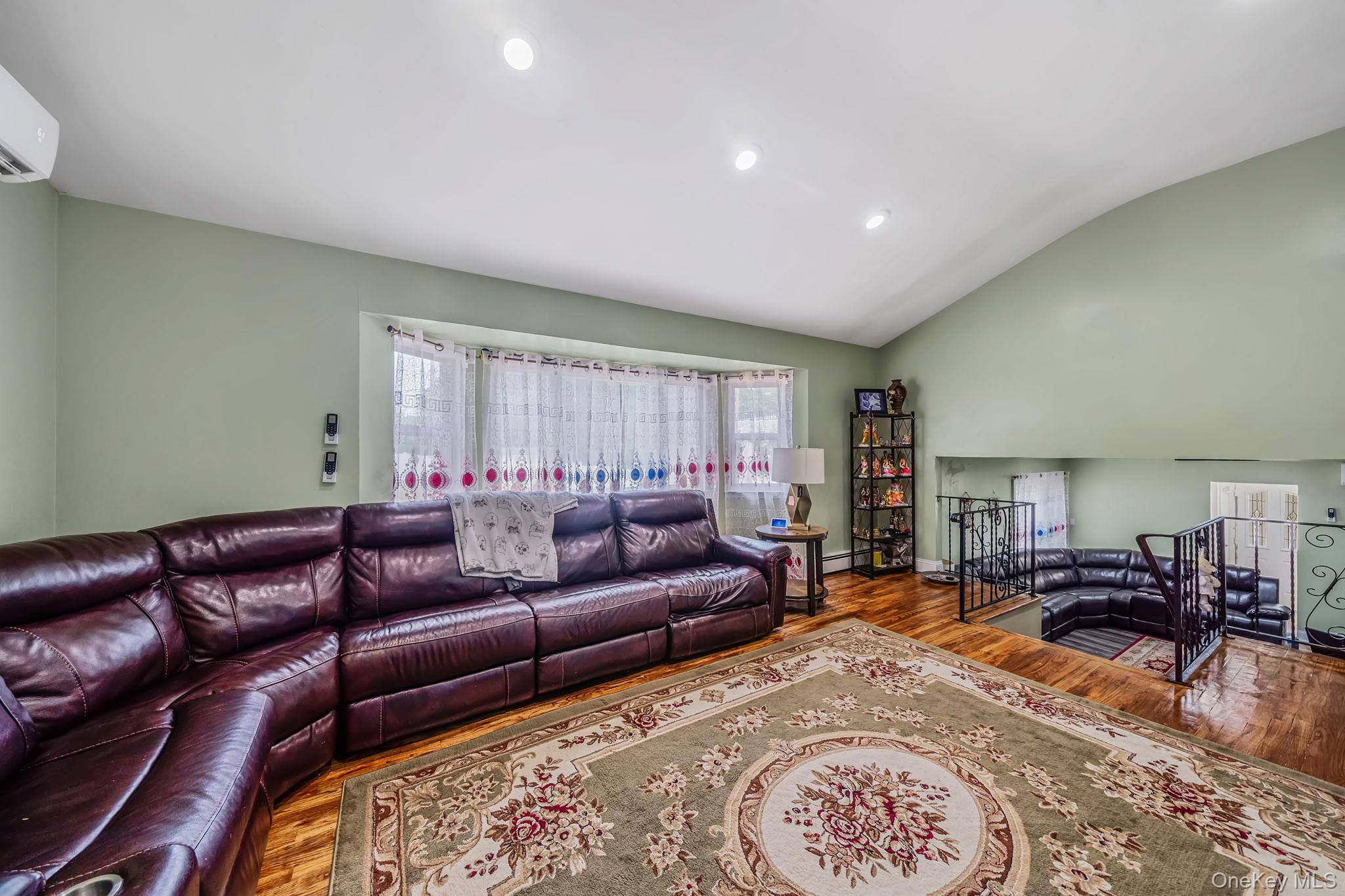 23 Essex Drive Property Photo 22