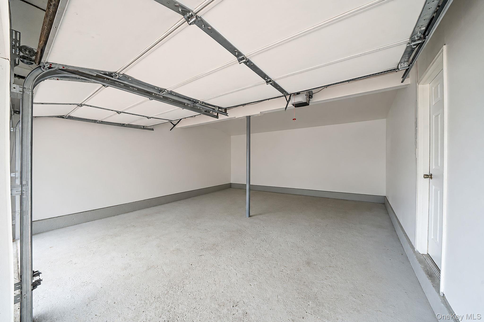 23 Essex Drive Property Photo 36