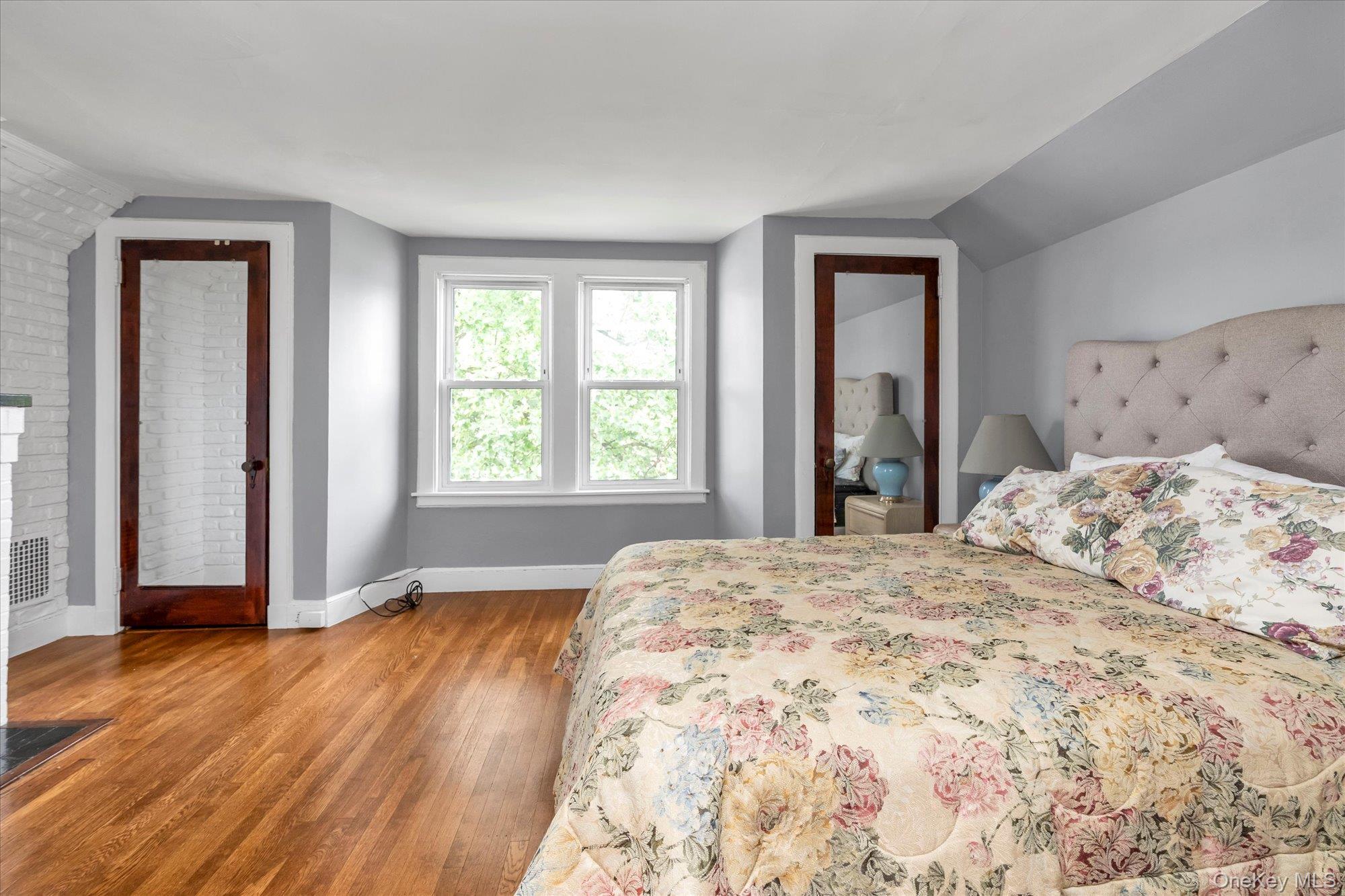 343 Nassau Boulevard Property Photo 11