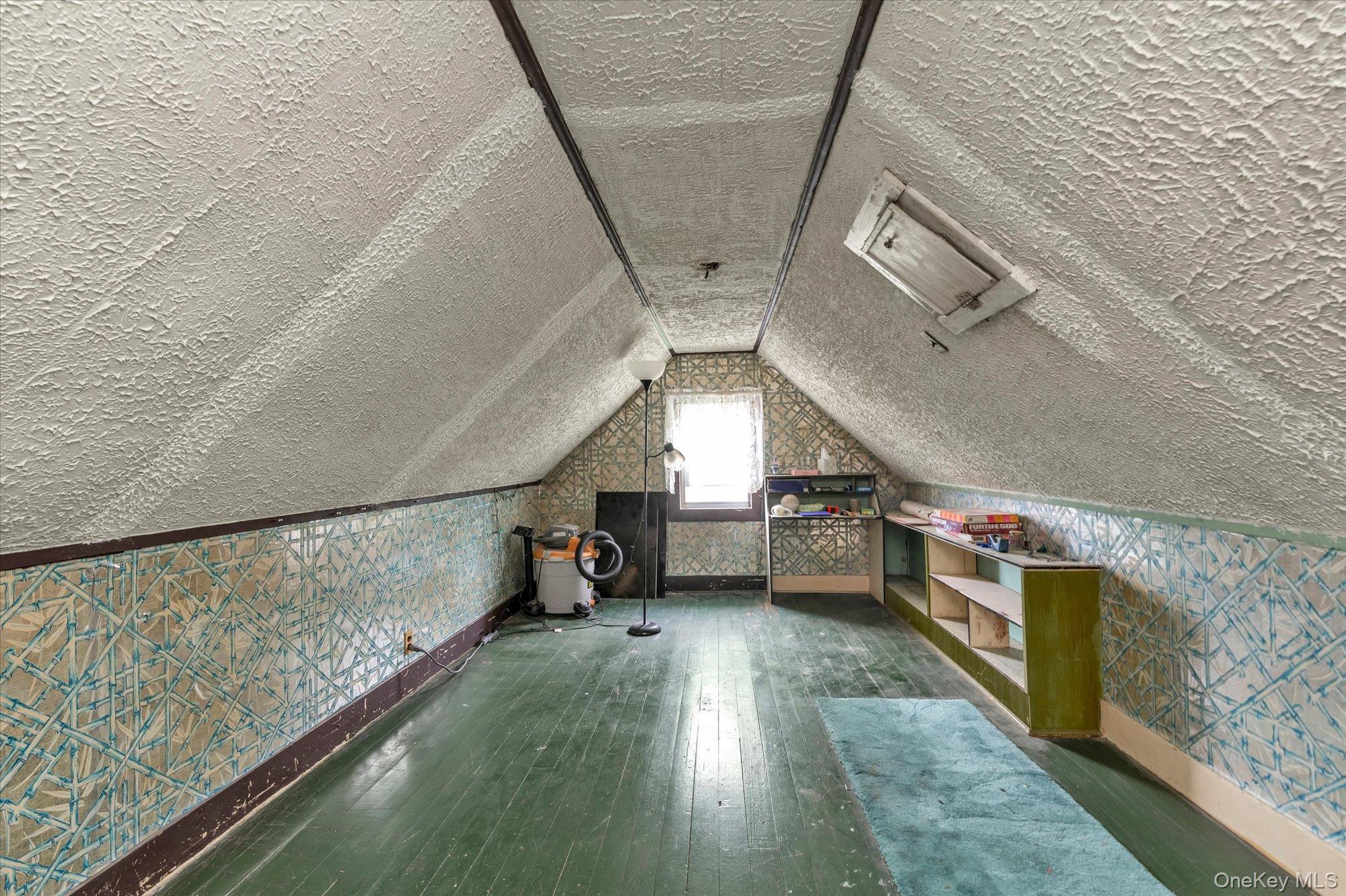 343 Nassau Boulevard Property Photo 16