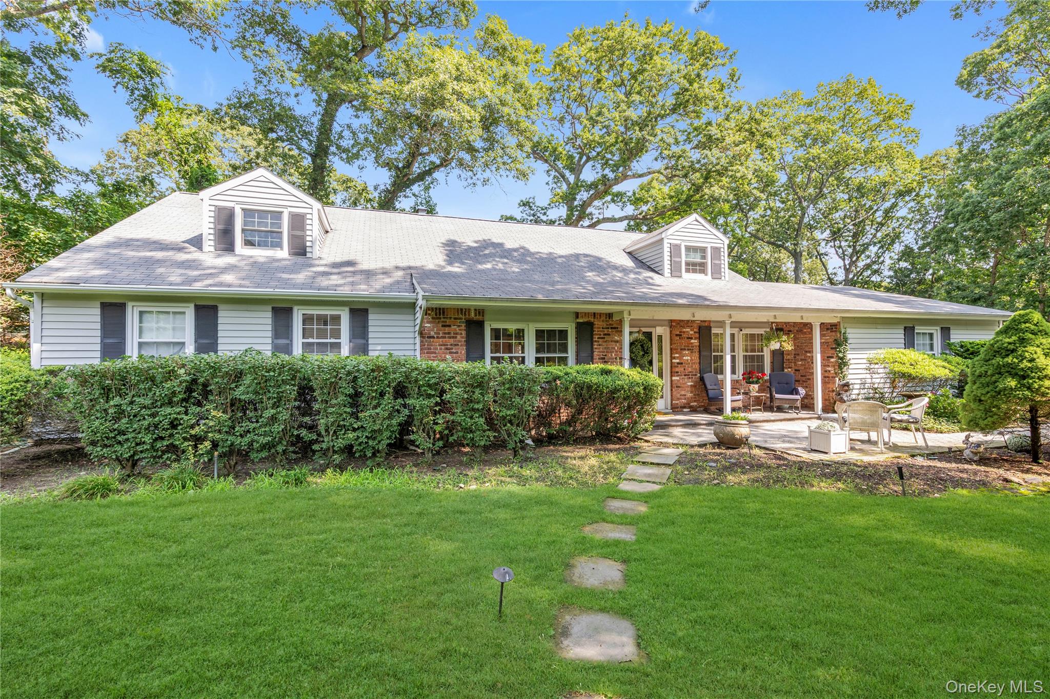 2 Sandpiper Lane Property Photo 1