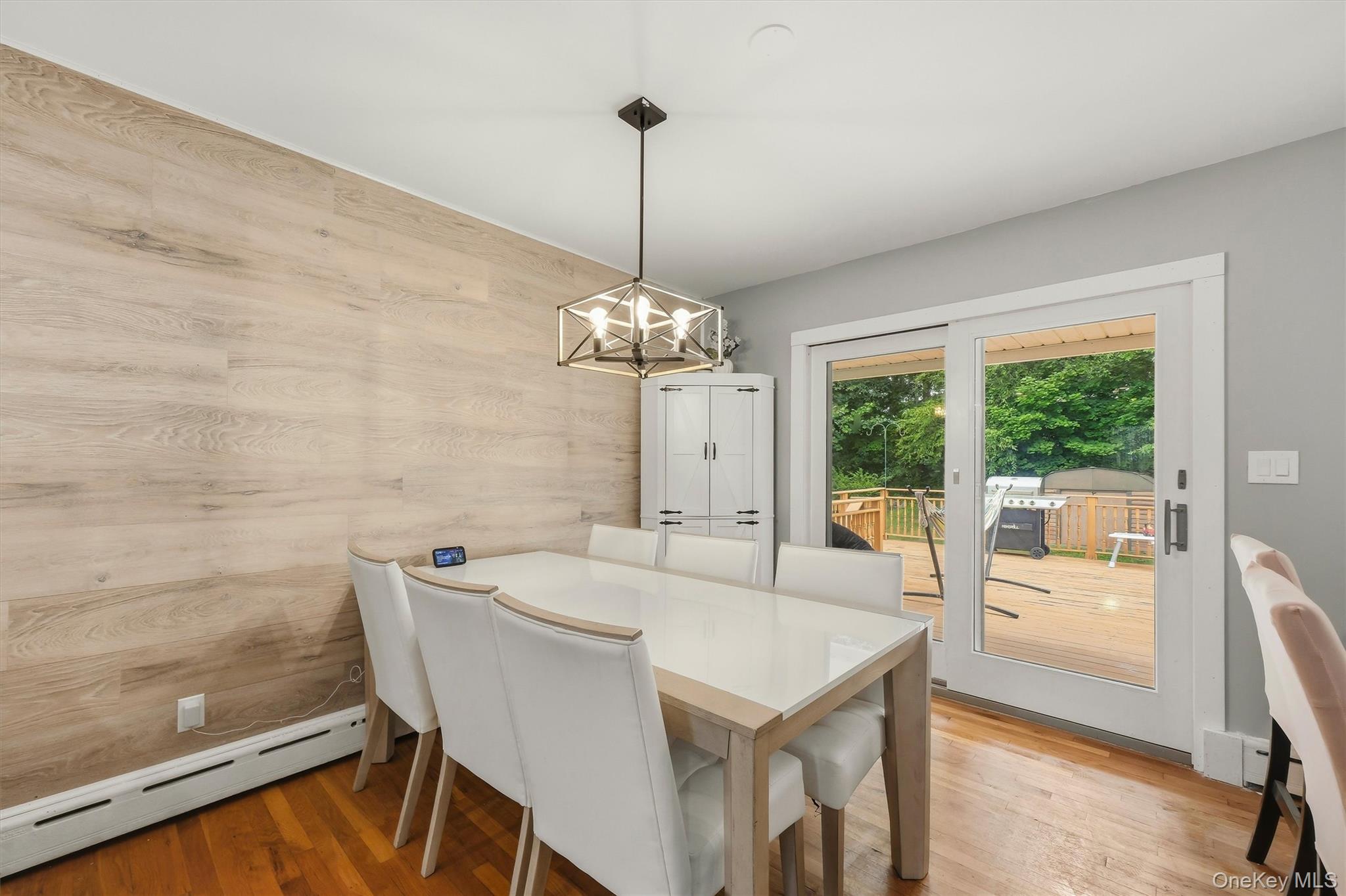 53 Everett Road Property Photo 9