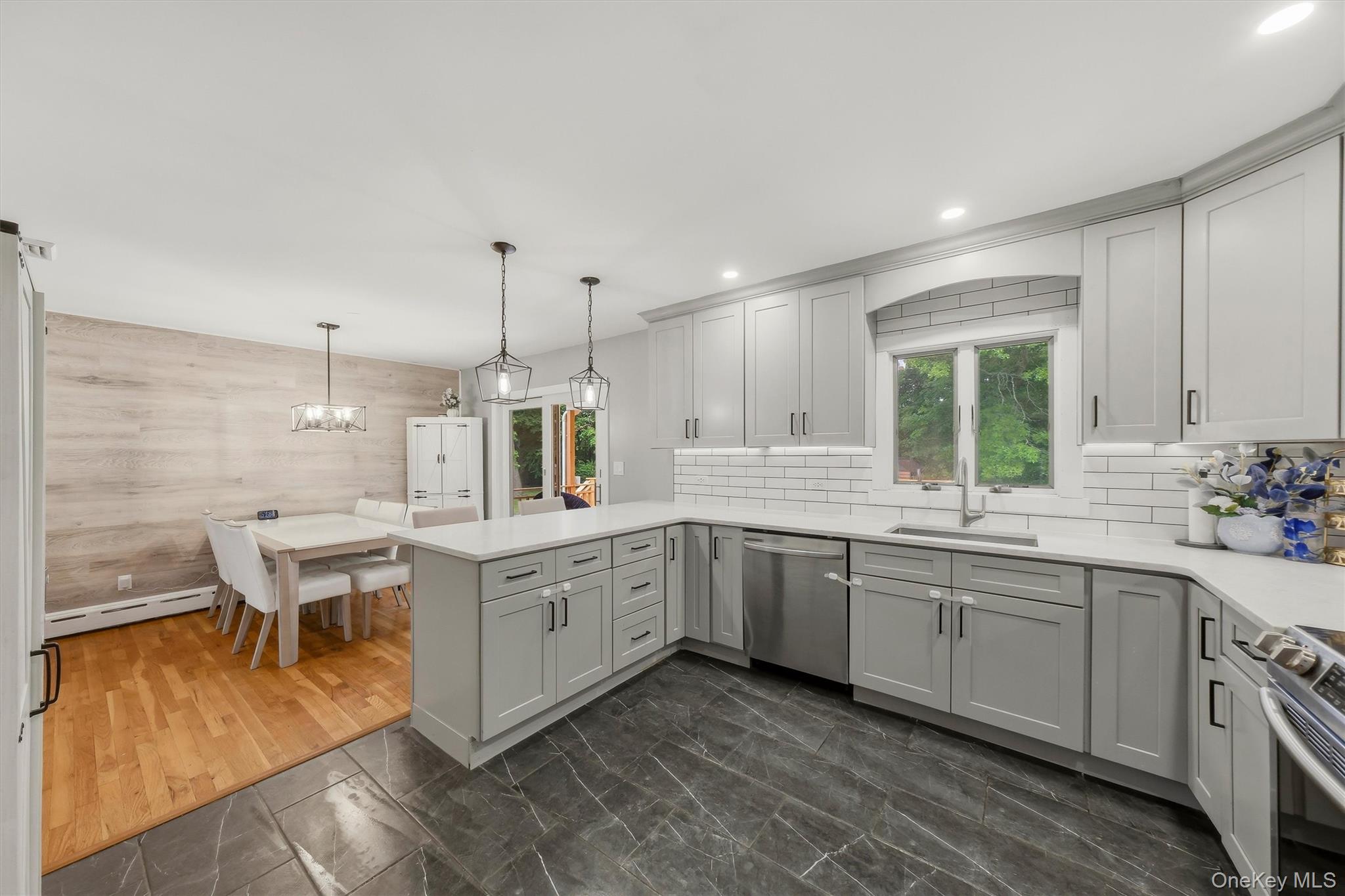53 Everett Road Property Photo 15
