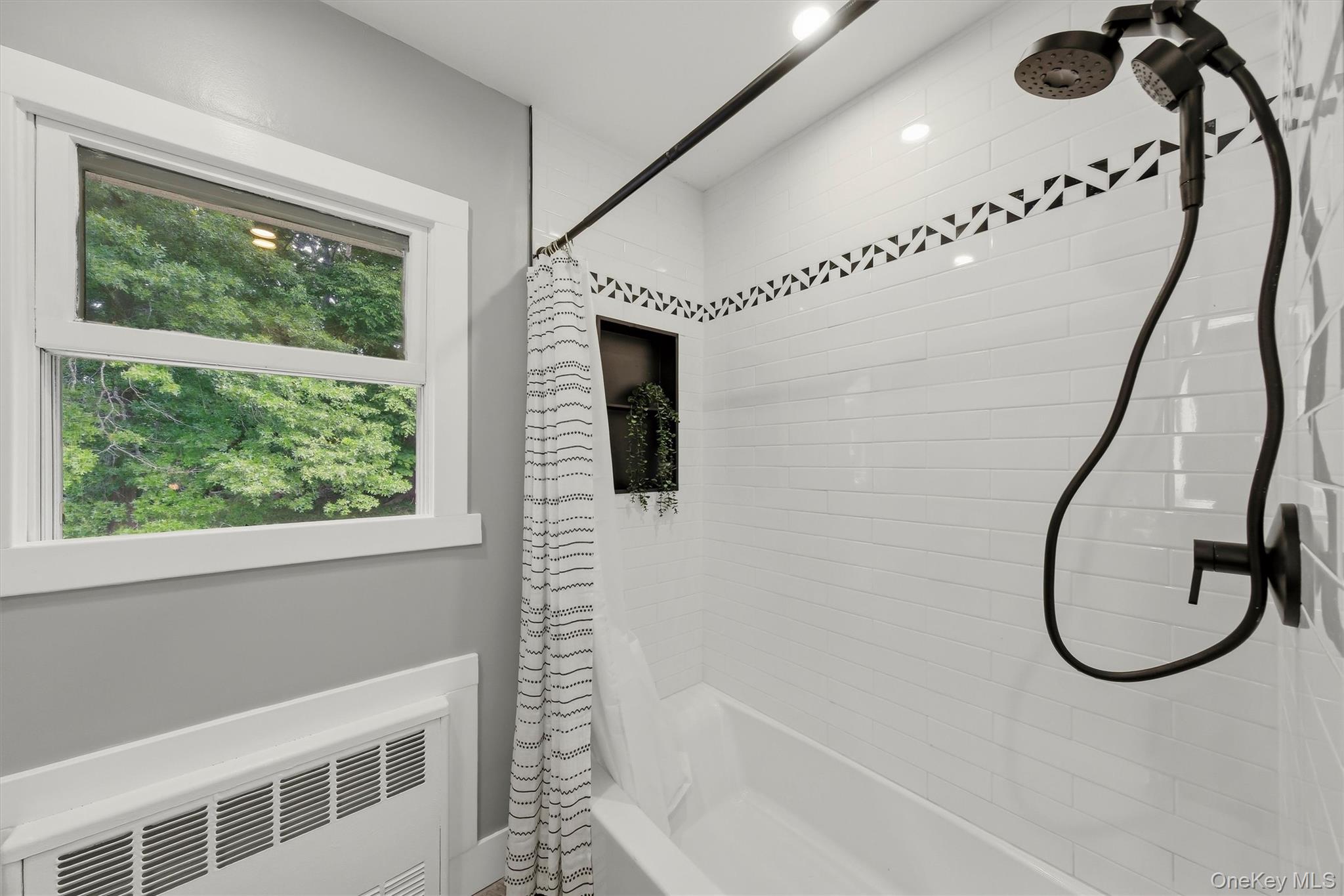 53 Everett Road Property Photo 24