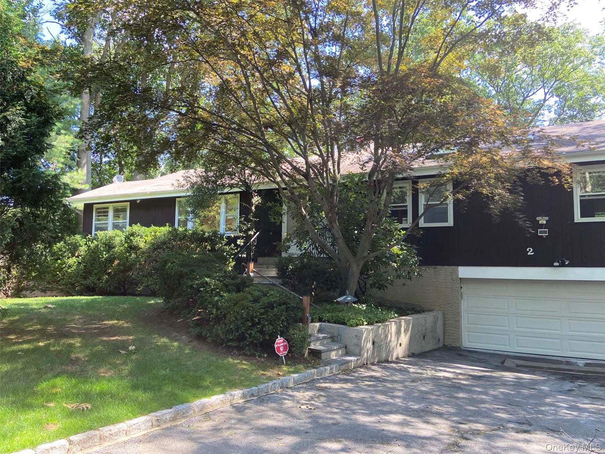2 Livingston Road Property Photo 1