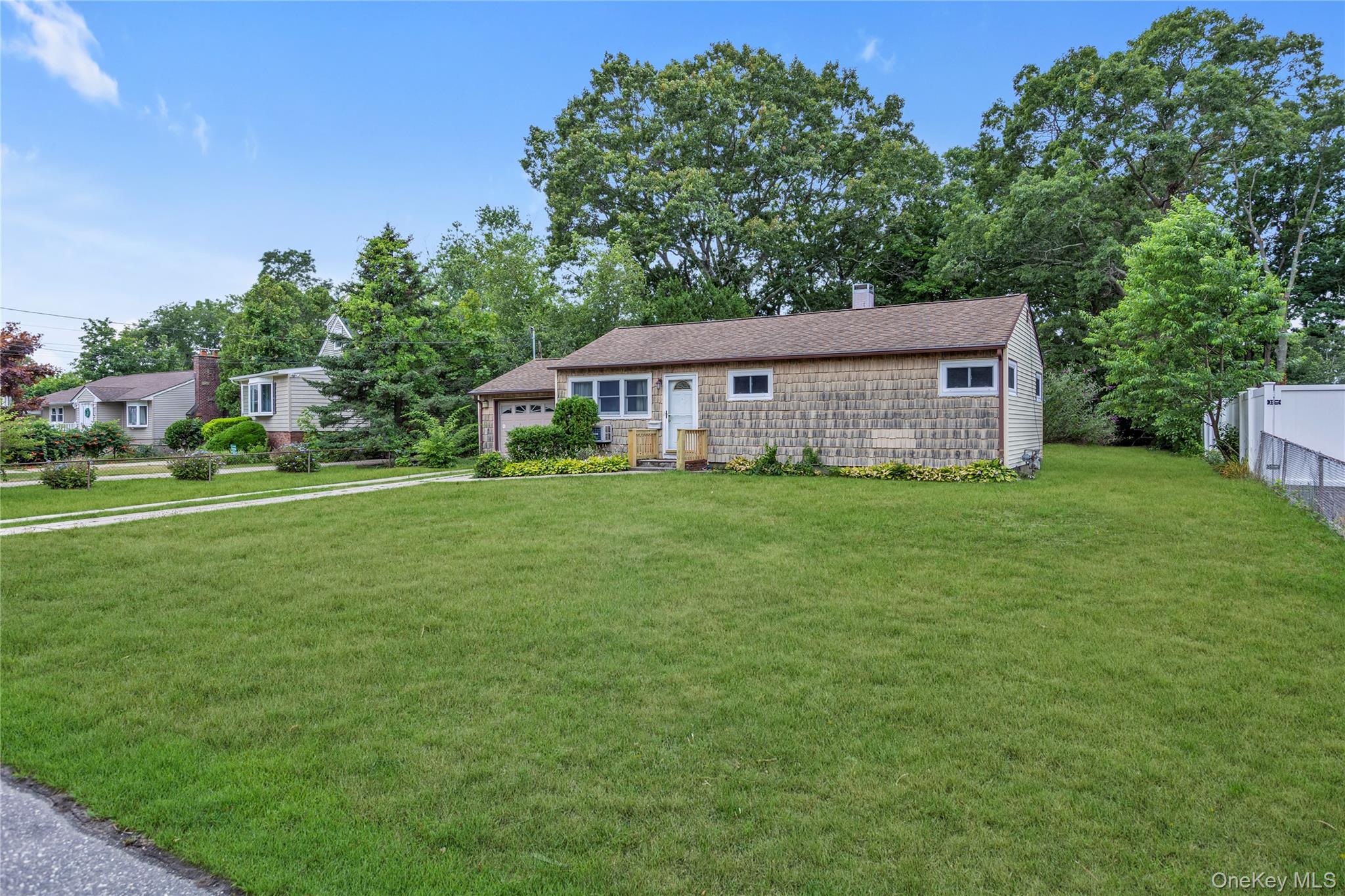 1142 Bay Shore Avenue Property Photo 19