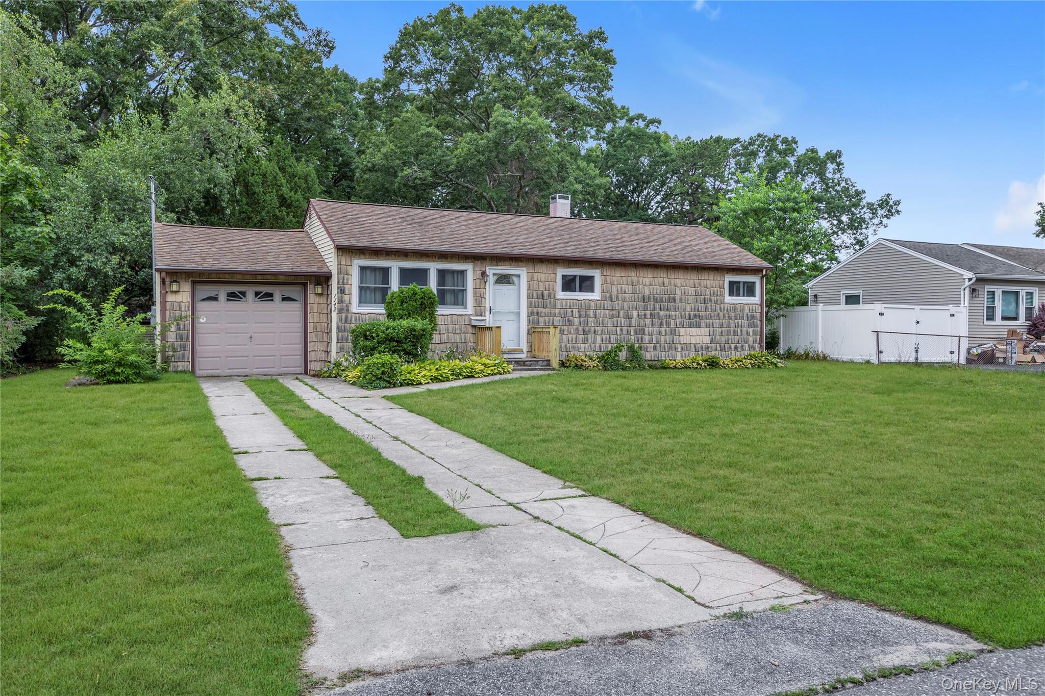 1142 Bay Shore Avenue Property Photo 20