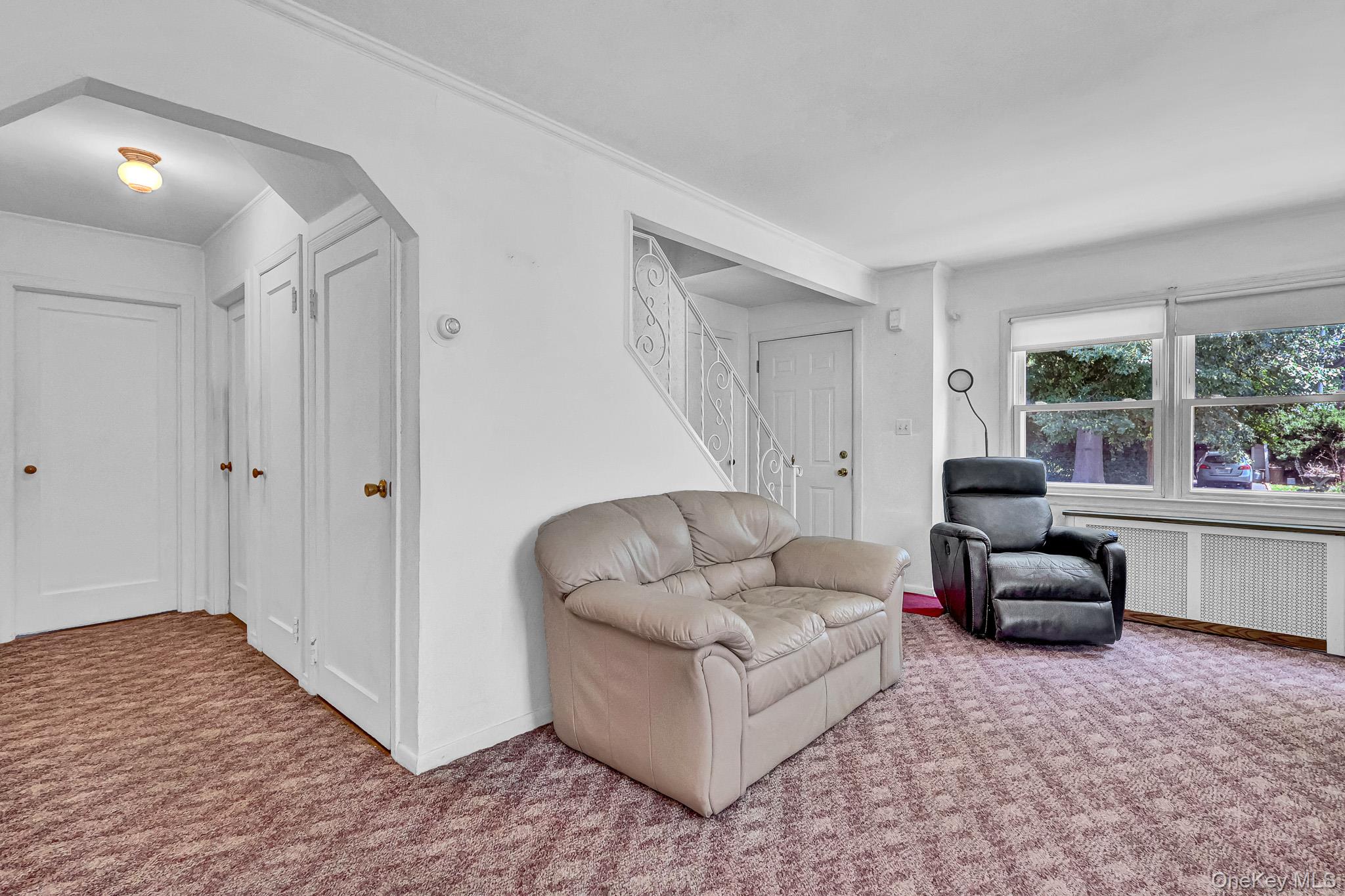 19 Poplar Place Property Photo 6