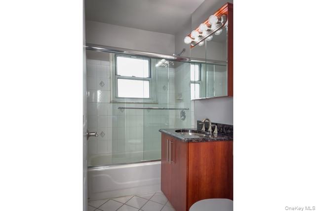 111 College Road 14-h Property Photo 7