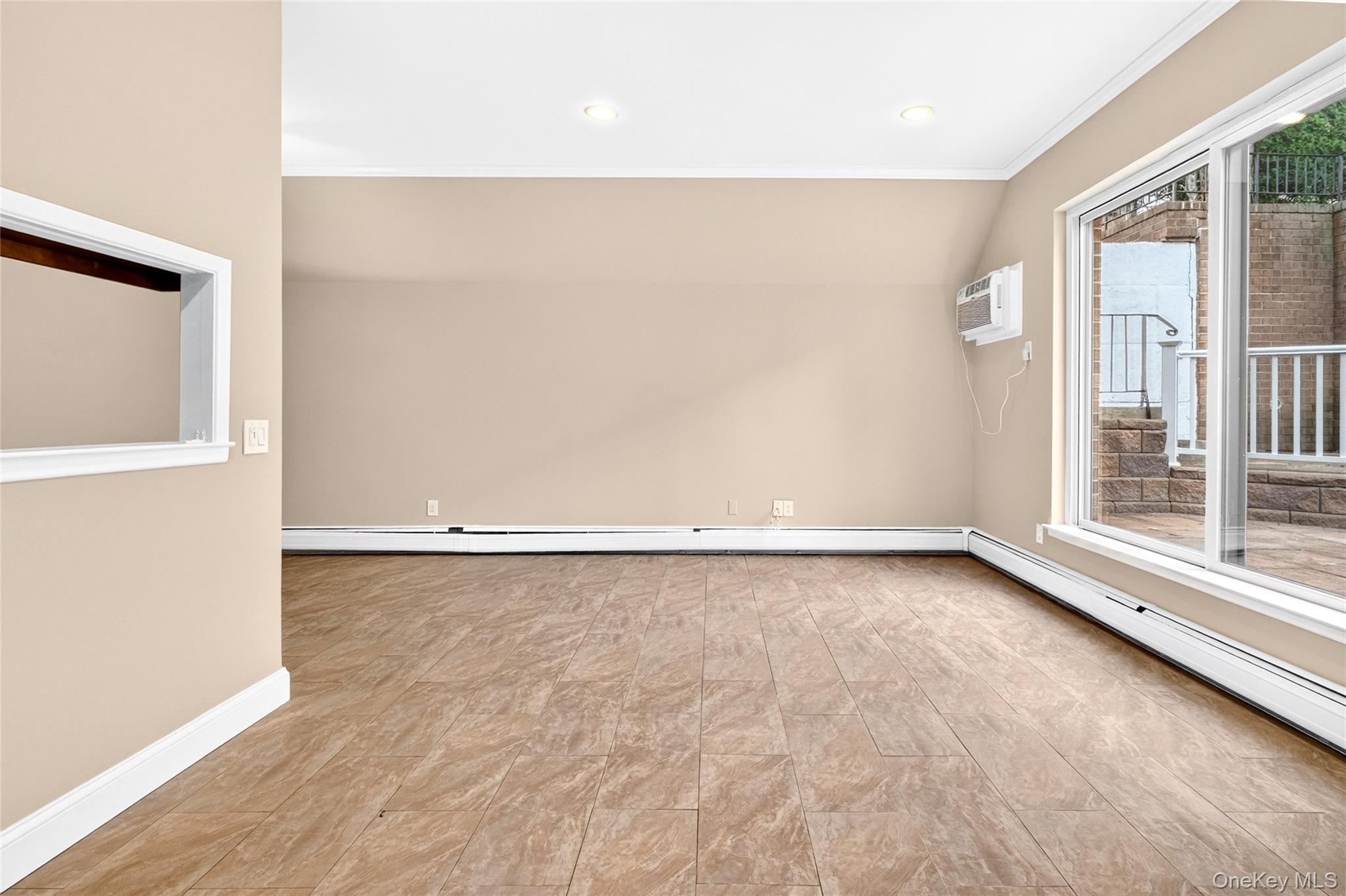 11 Jackson Avenue 81 Property Photo 5