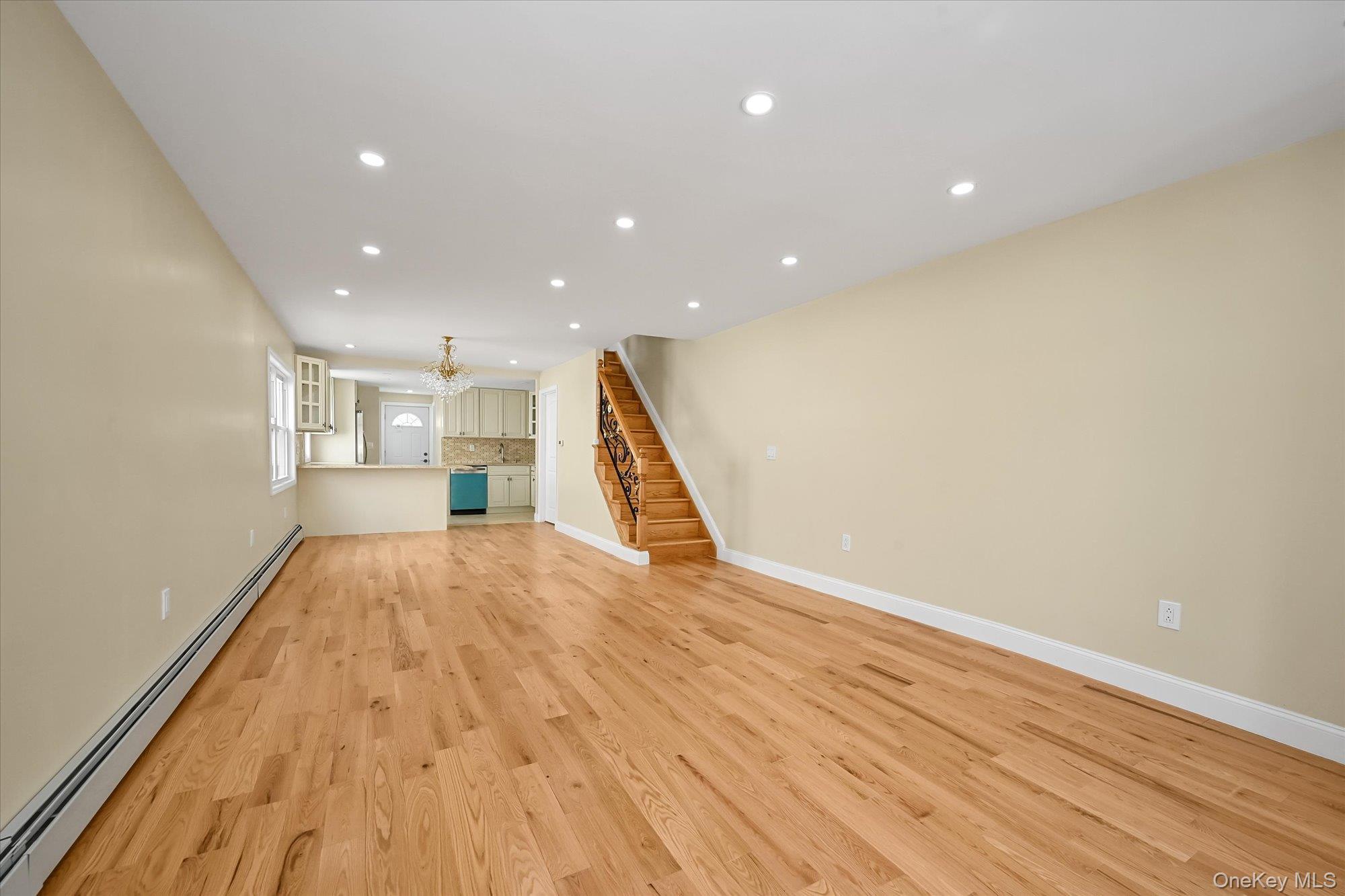 5216 M Avenue Property Photo 4
