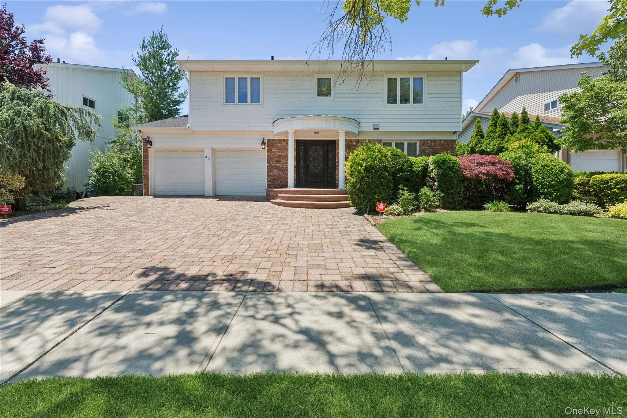 44 Gale Drive Property Photo 1