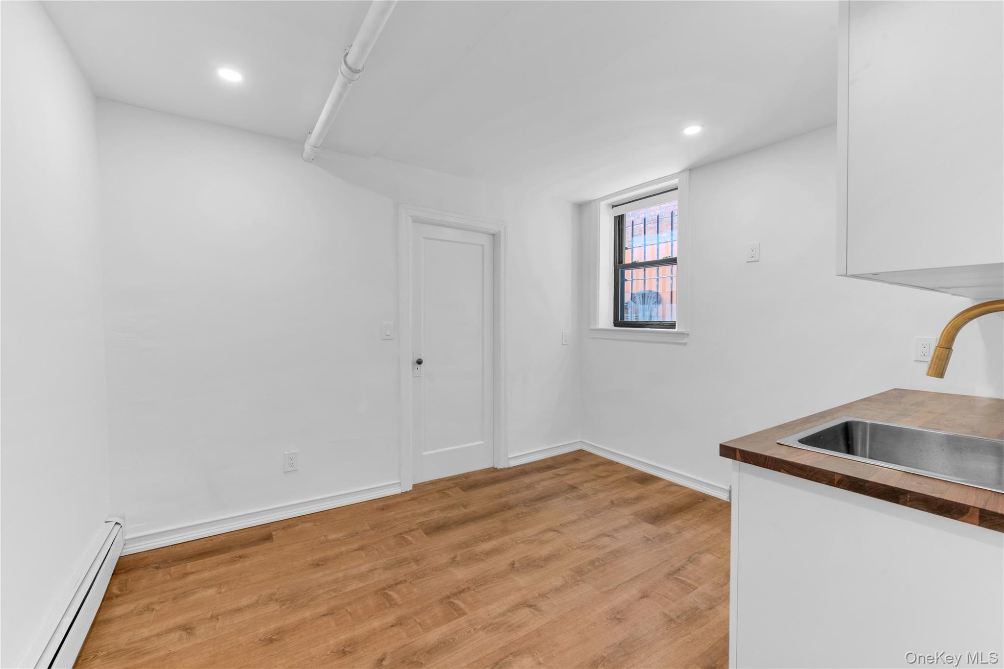 5569 Kings Highway Property Photo 33