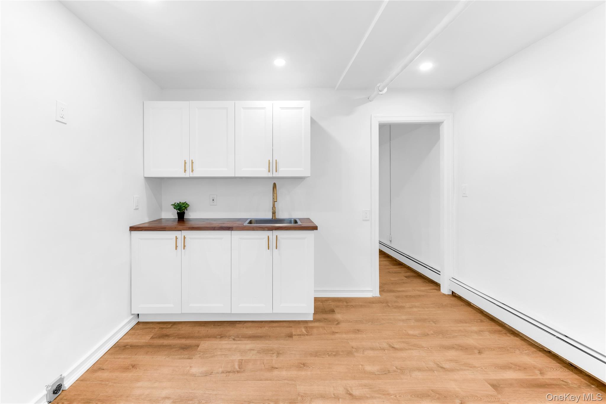 5569 Kings Highway Property Photo 35