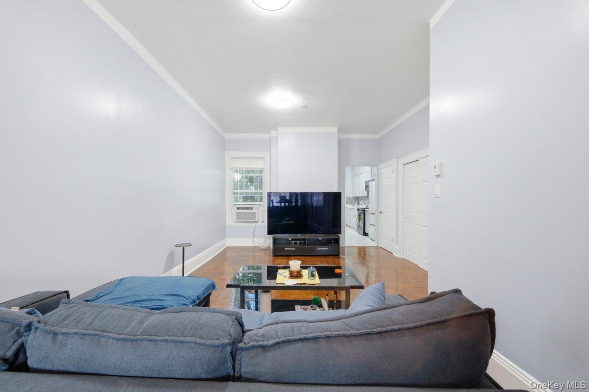 1328 Teller Avenue Property Photo 6