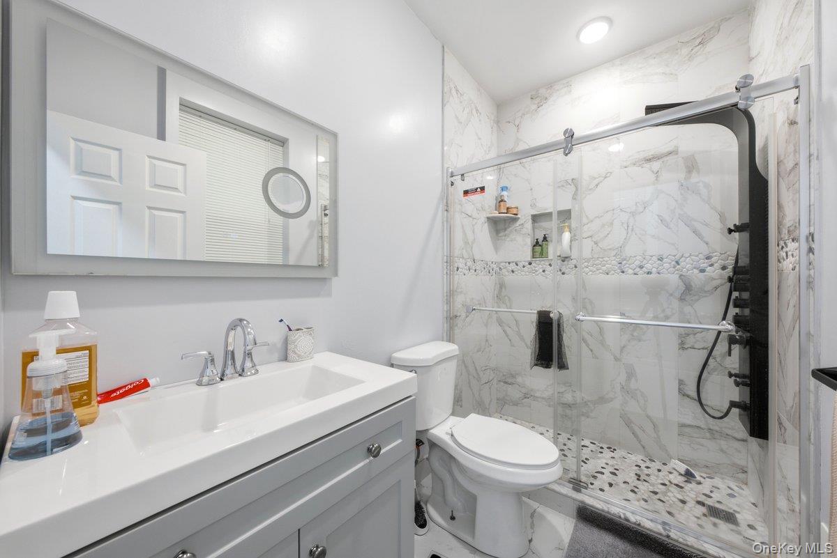 1328 Teller Avenue Property Photo 12