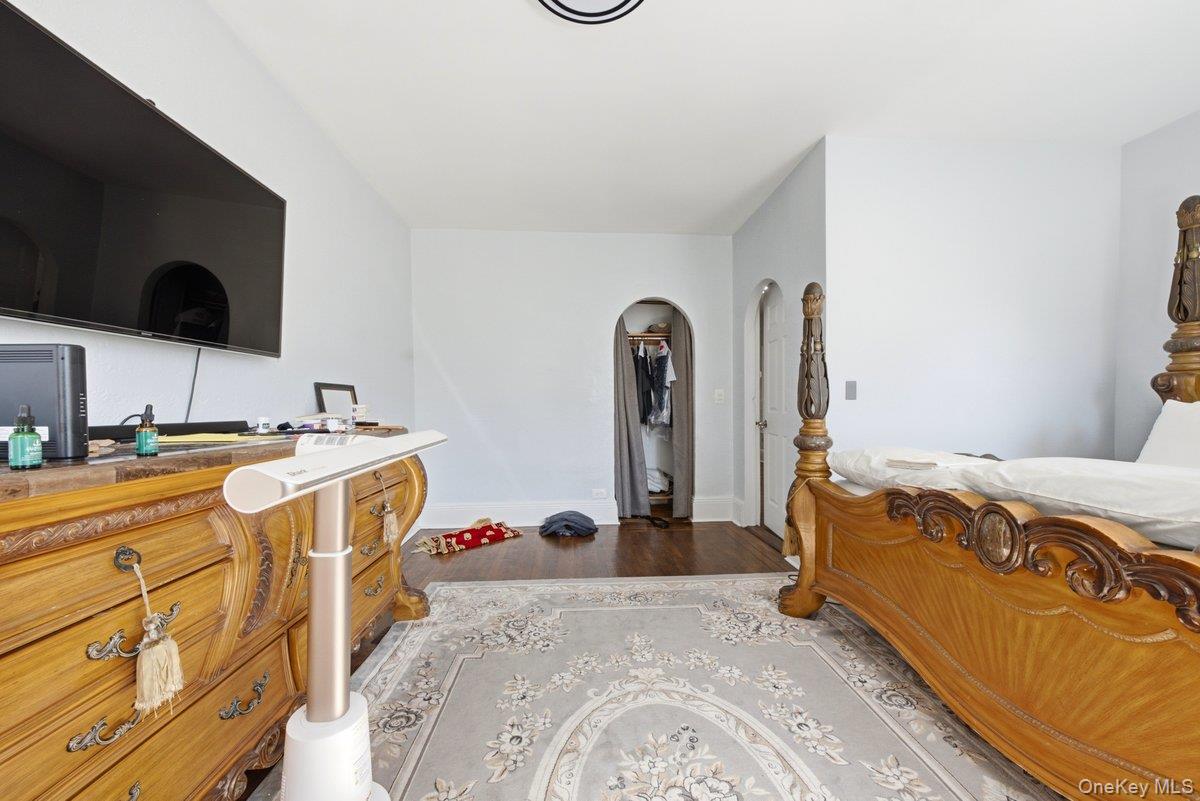 1328 Teller Avenue Property Photo 16