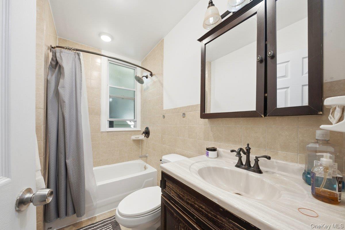 1328 Teller Avenue Property Photo 22