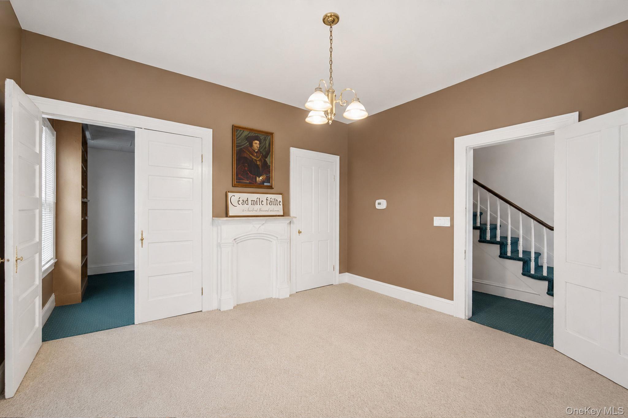 147 N Ocean Avenue Property Photo 8
