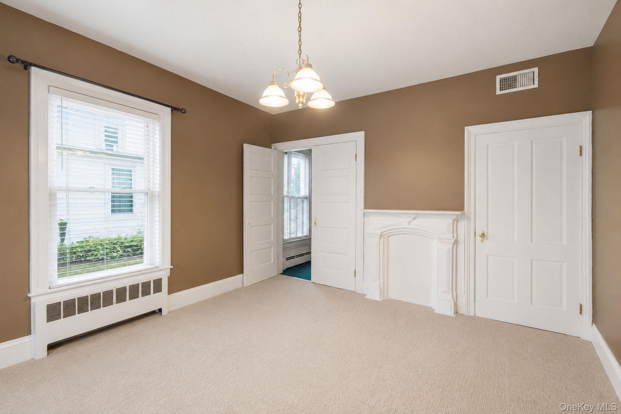 147 N Ocean Avenue Property Photo 9