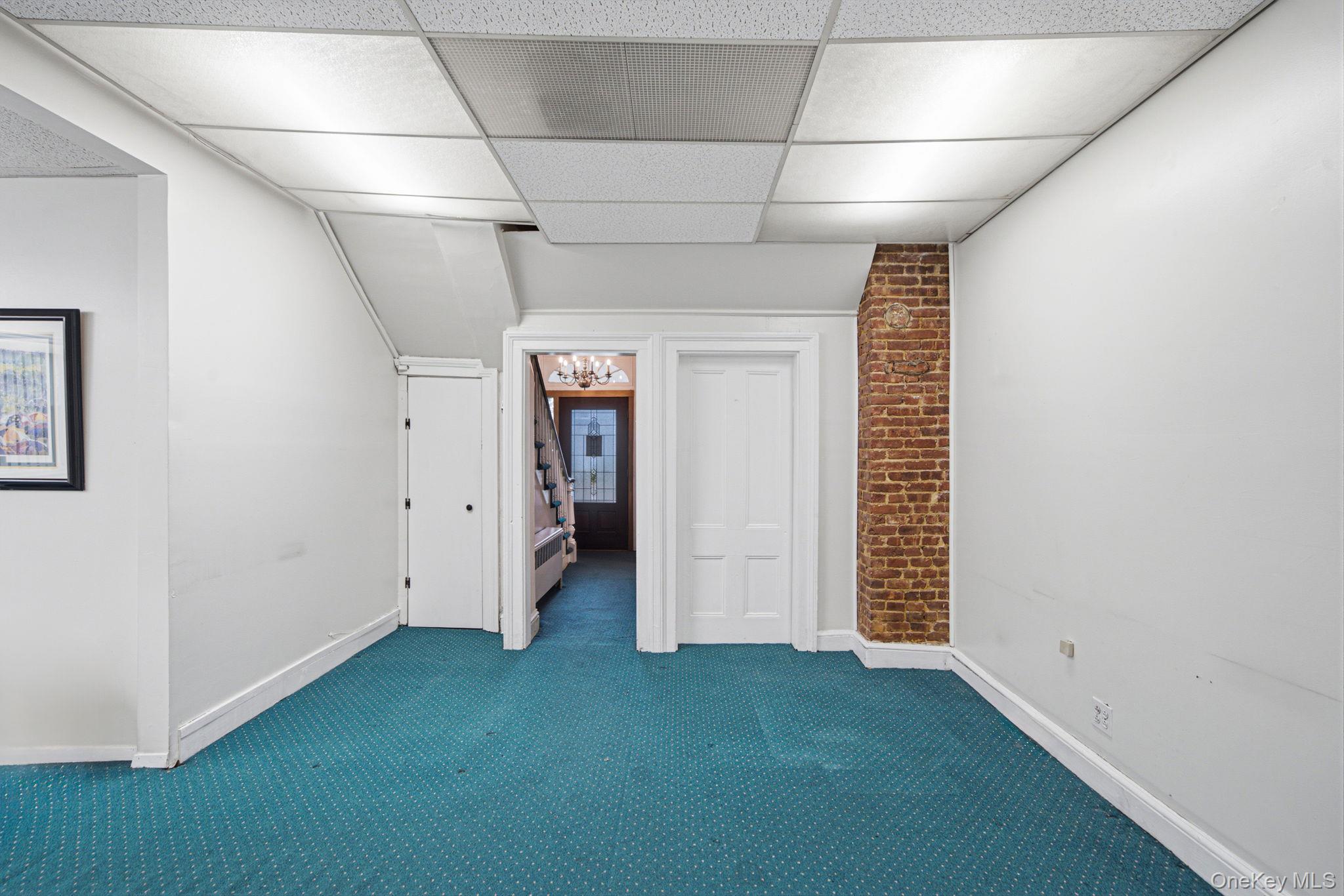 147 N Ocean Avenue Property Photo 10