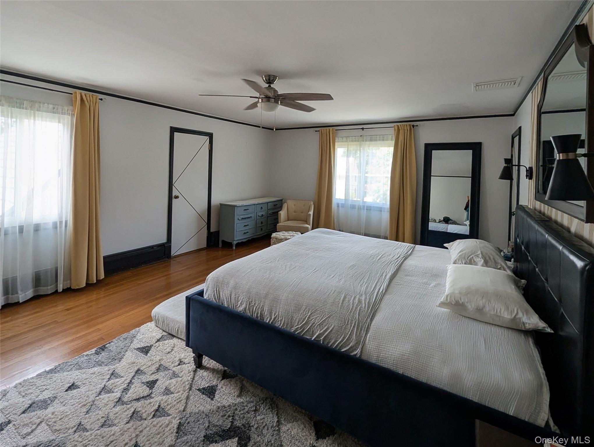 294 Lincoln Avenue Property Photo 15