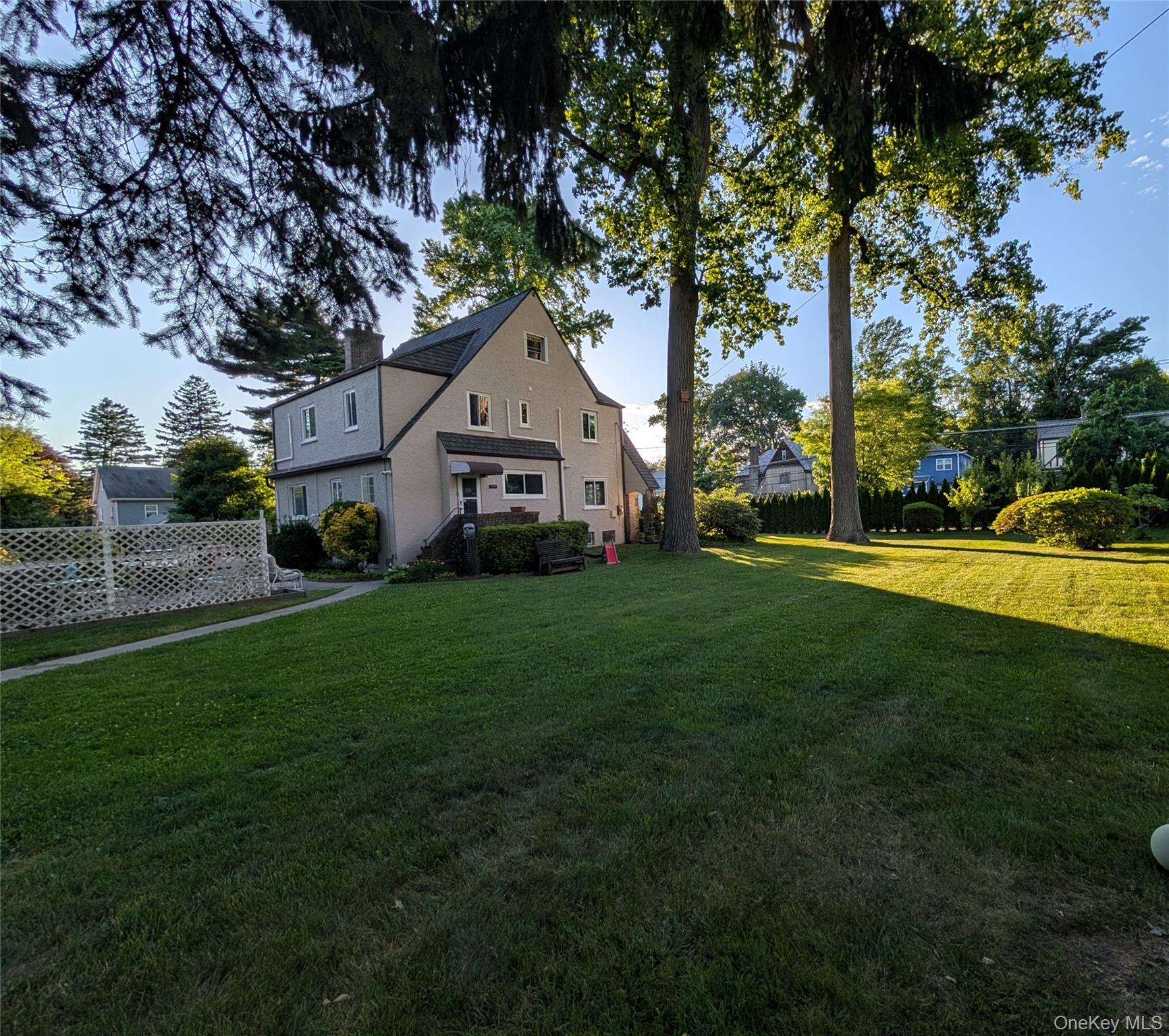 294 Lincoln Avenue Property Photo 26