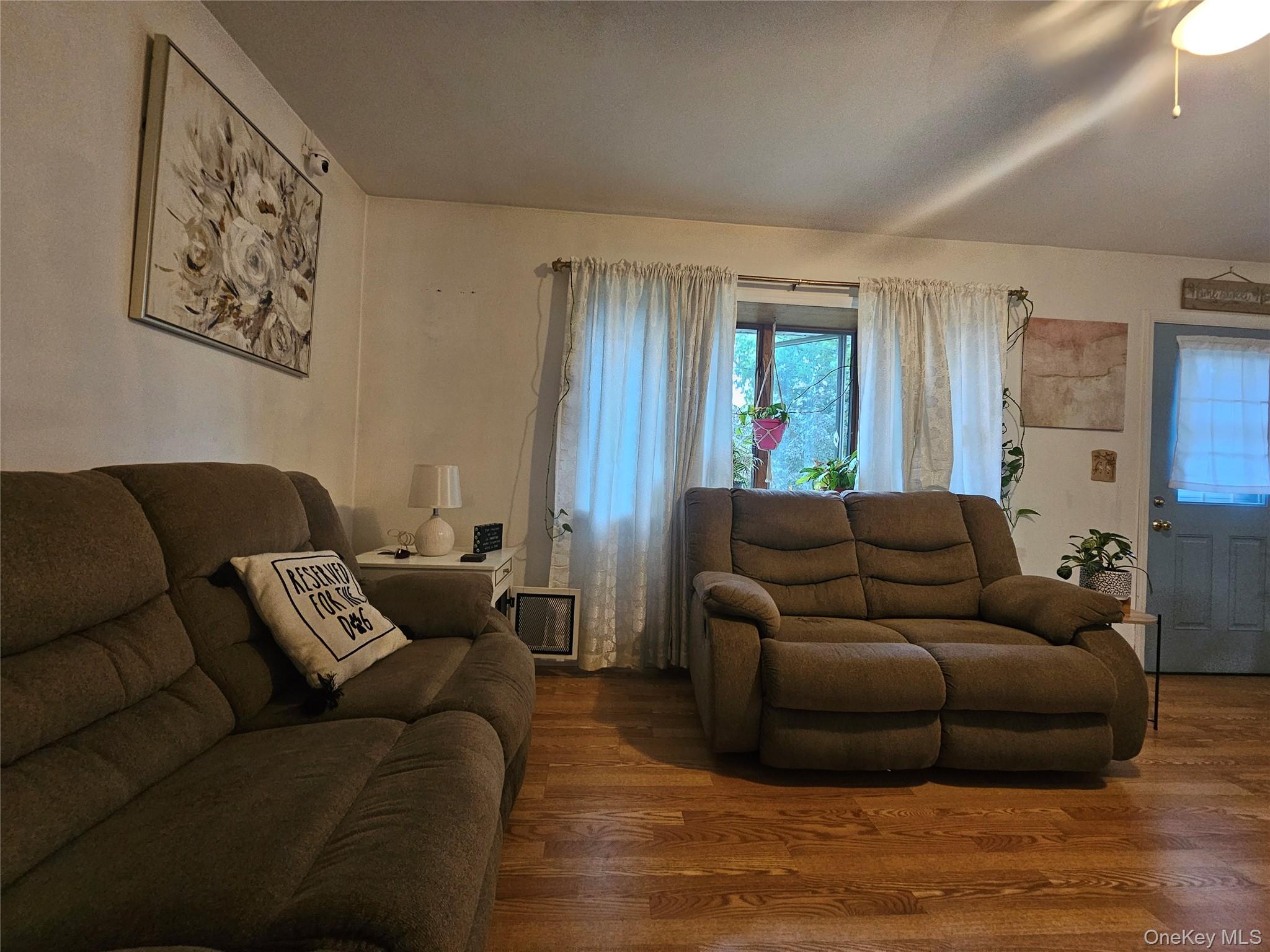 4 Pinegrove Drive Property Photo 9