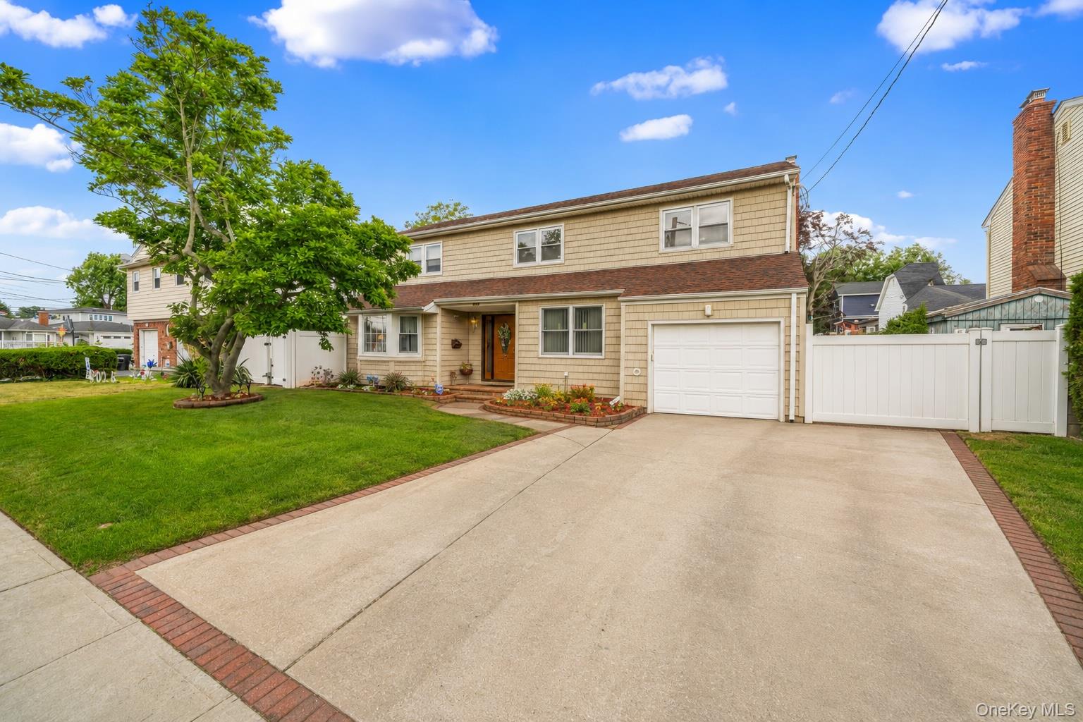 4382 New York Avenue Property Photo 1