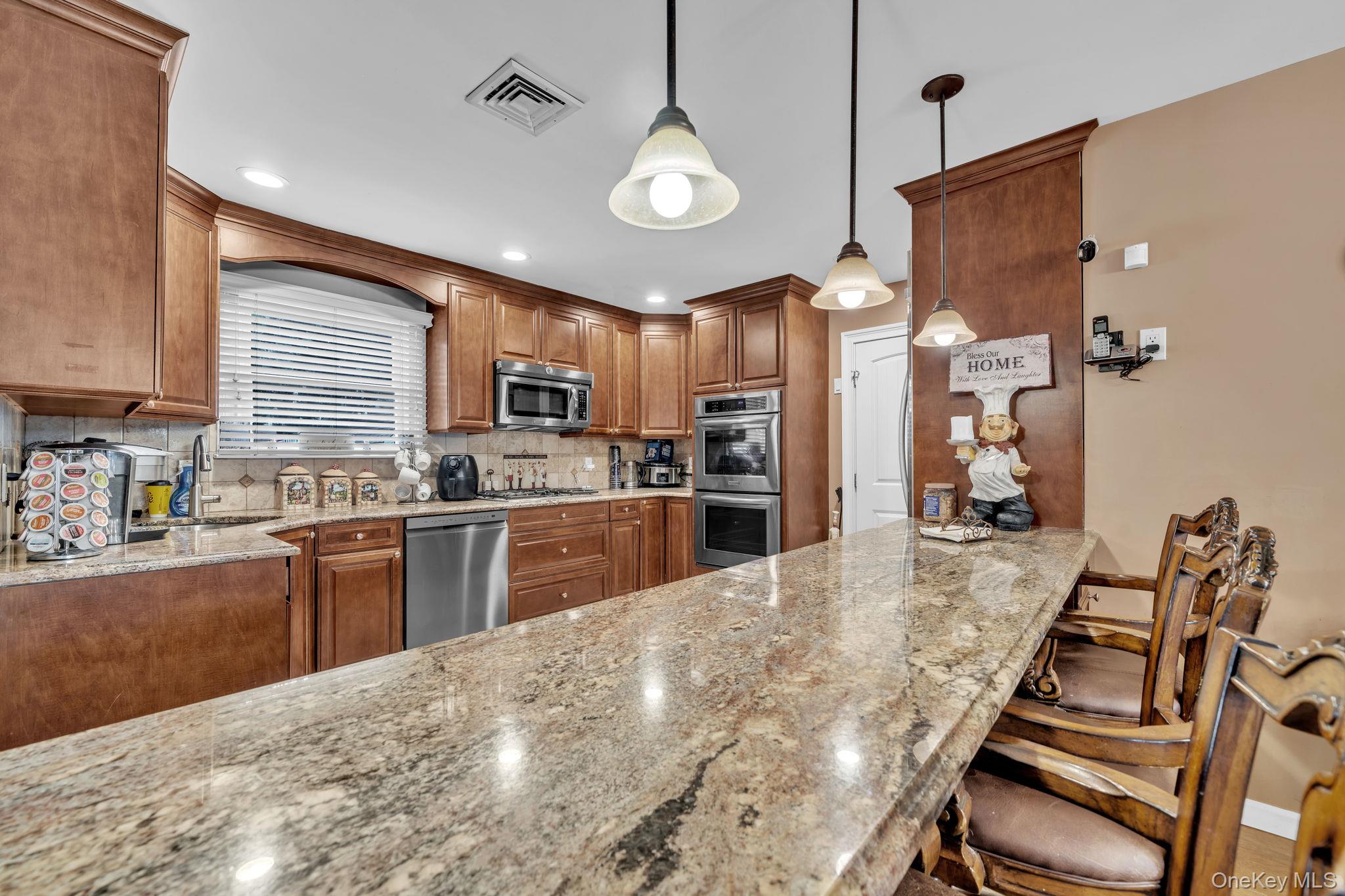 4382 New York Avenue Property Photo 9