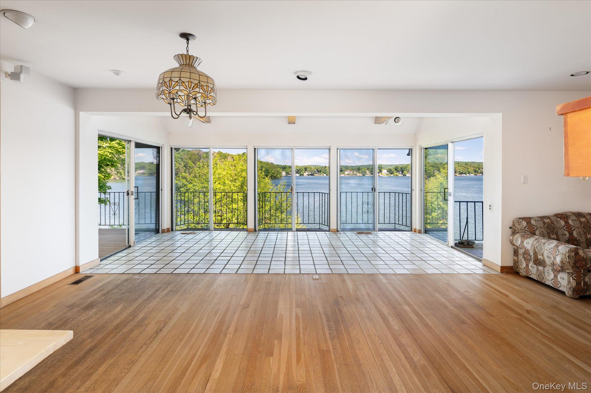 41 Tamarack Road Property Photo 11