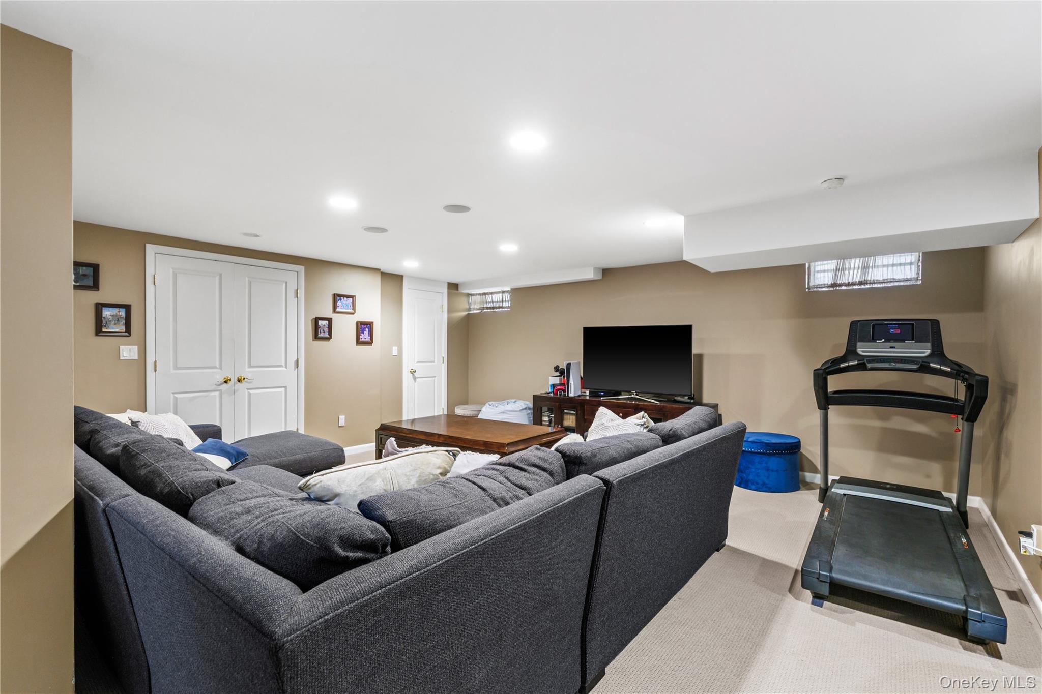 52 Talcott Road Property Photo 25