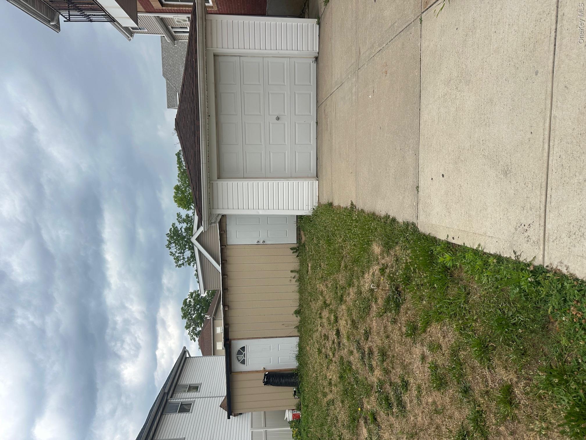 127-20 160th Street Property Photo 34