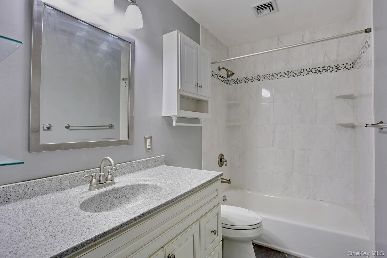 6 Hemlock Lane Property Photo 28