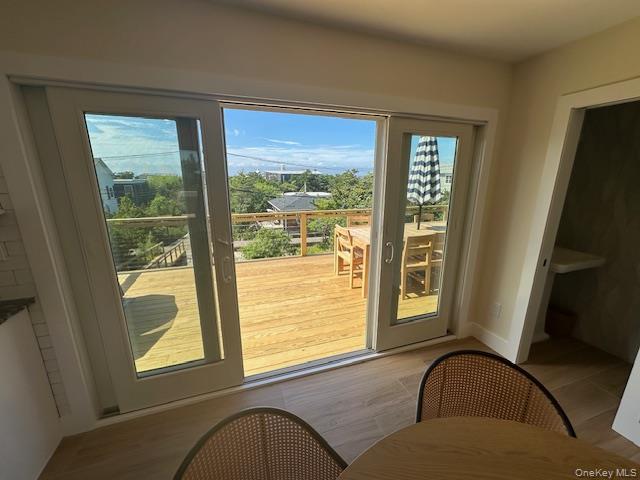 52 Lewis Walk Property Photo 6