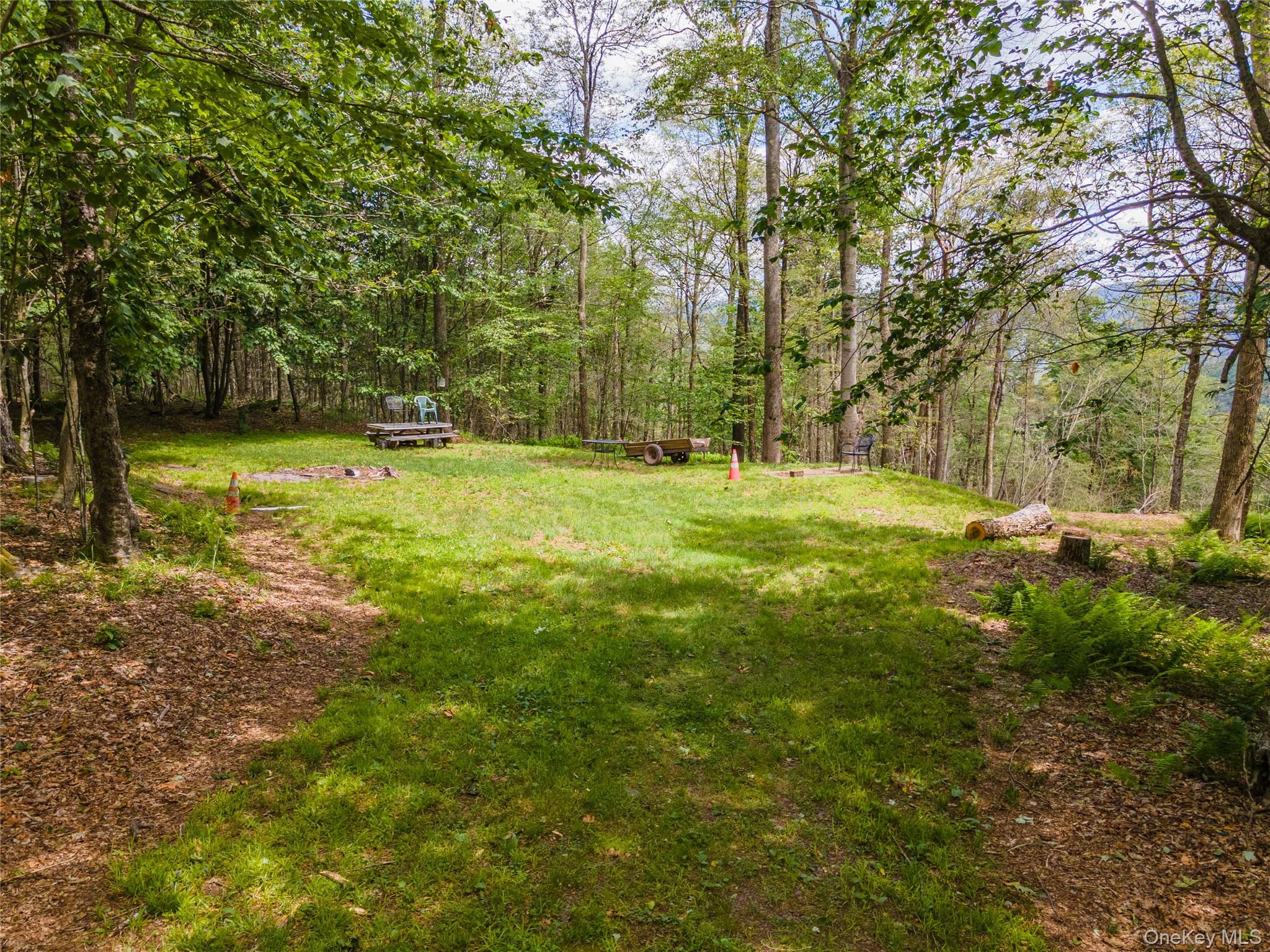 Jerry Kenney Road Property Photo 1
