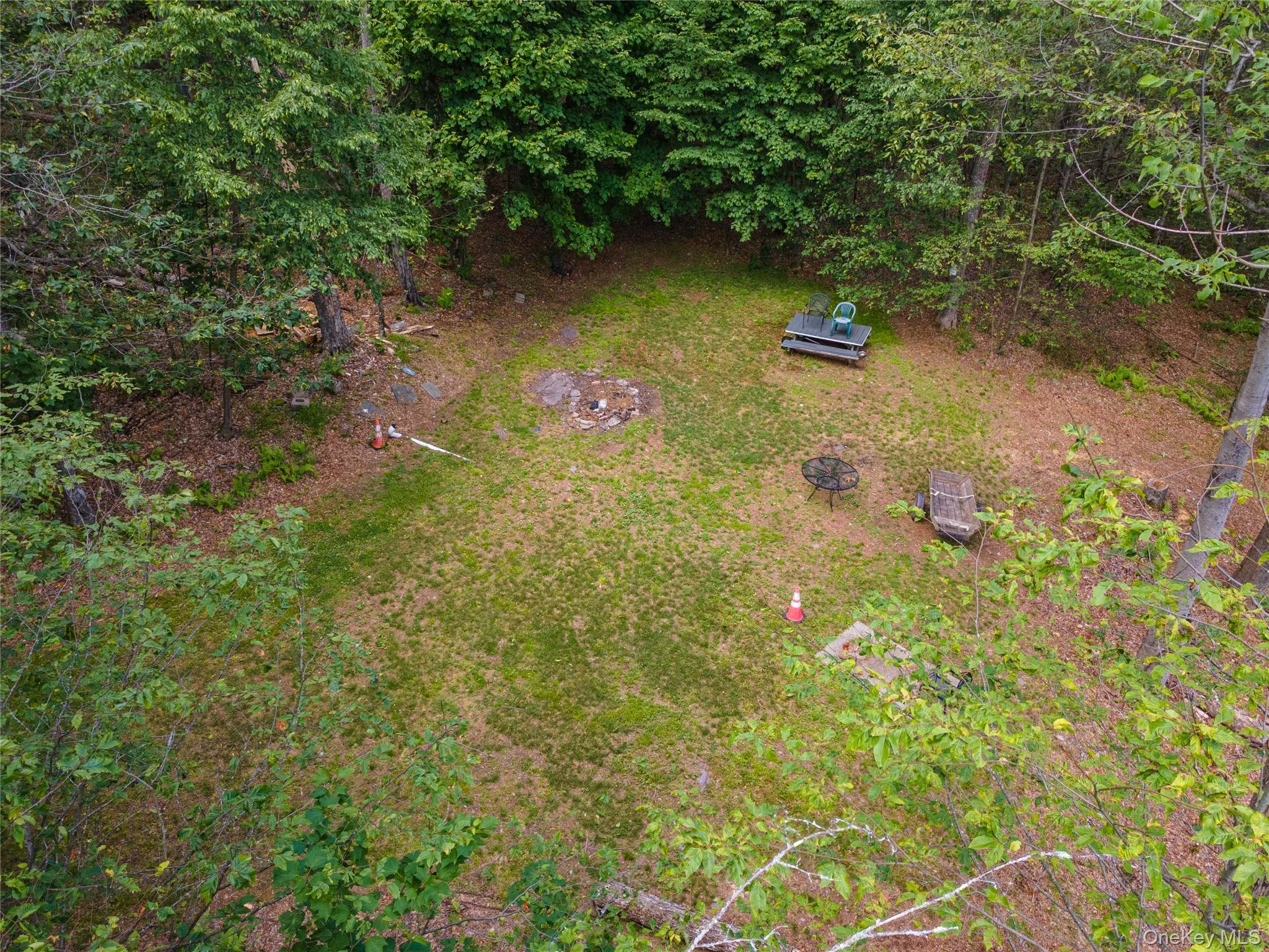 Jerry Kenney Road Property Photo 2
