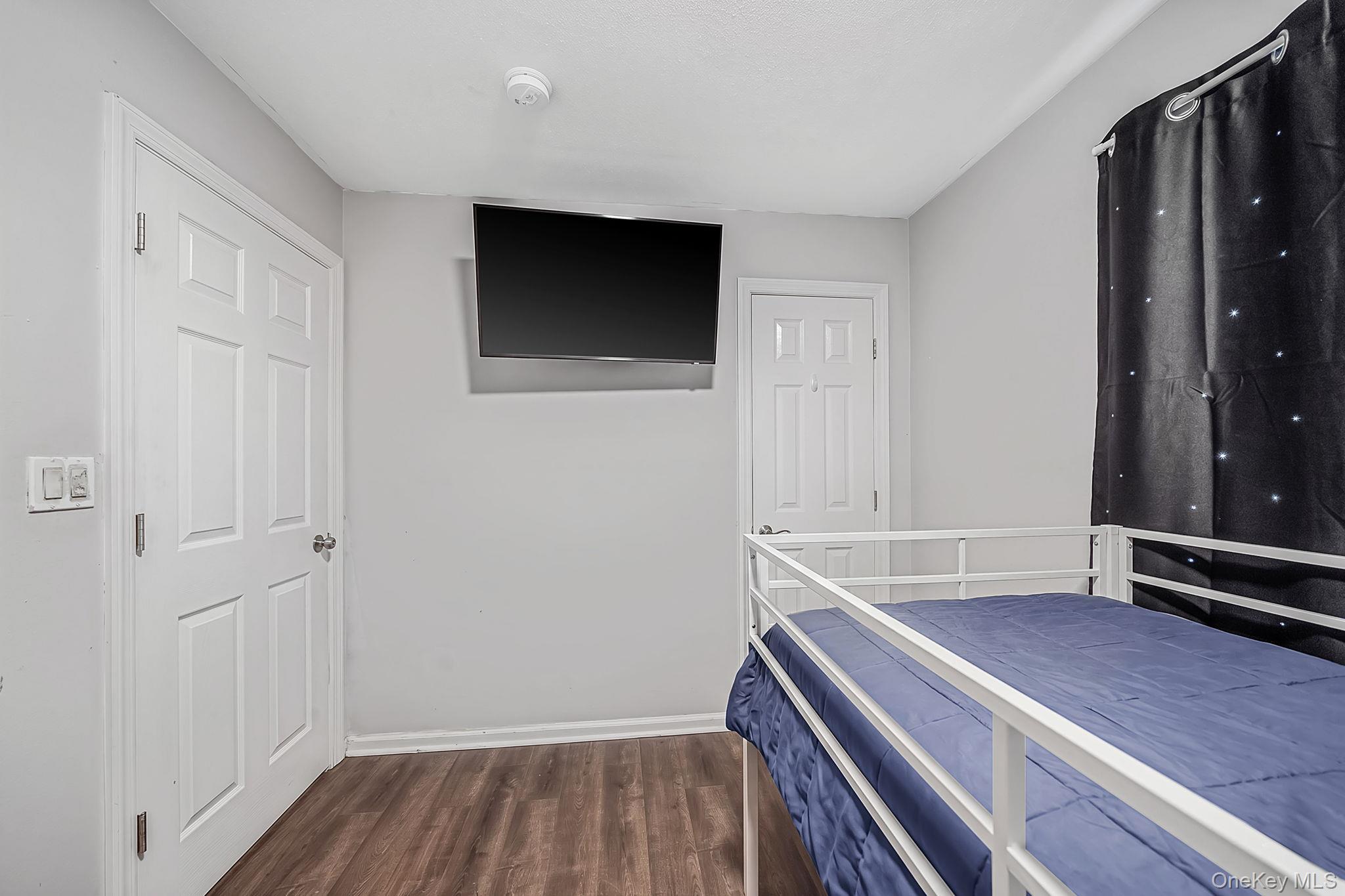 2 Amarr Drive Property Photo 16
