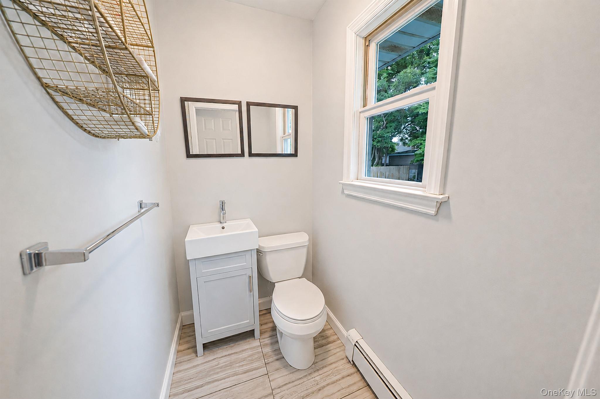 2 Amarr Drive Property Photo 17