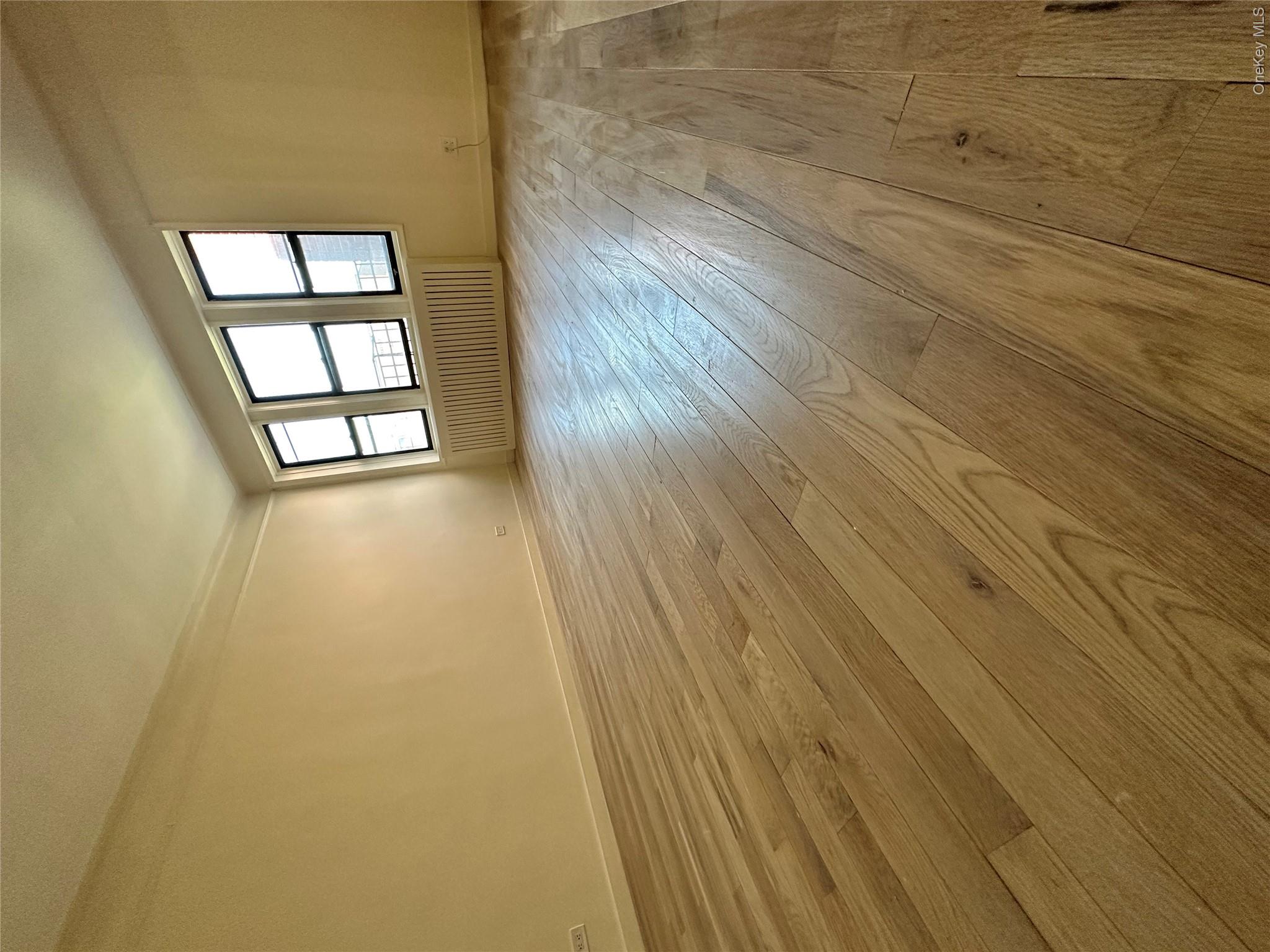 88-12 Elmhurst Avenue 6k Property Photo 9