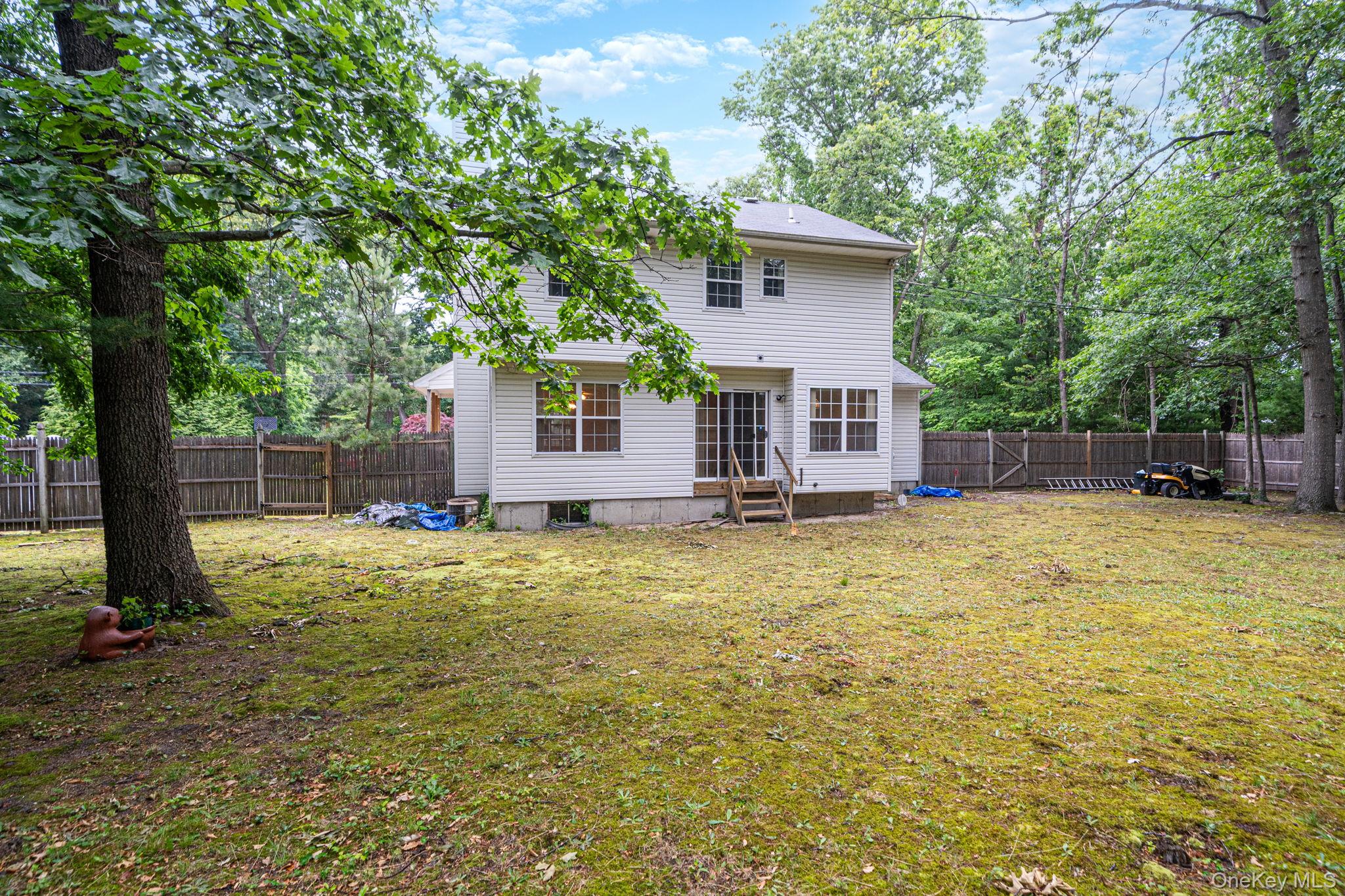 2 Community Road Property Photo 21