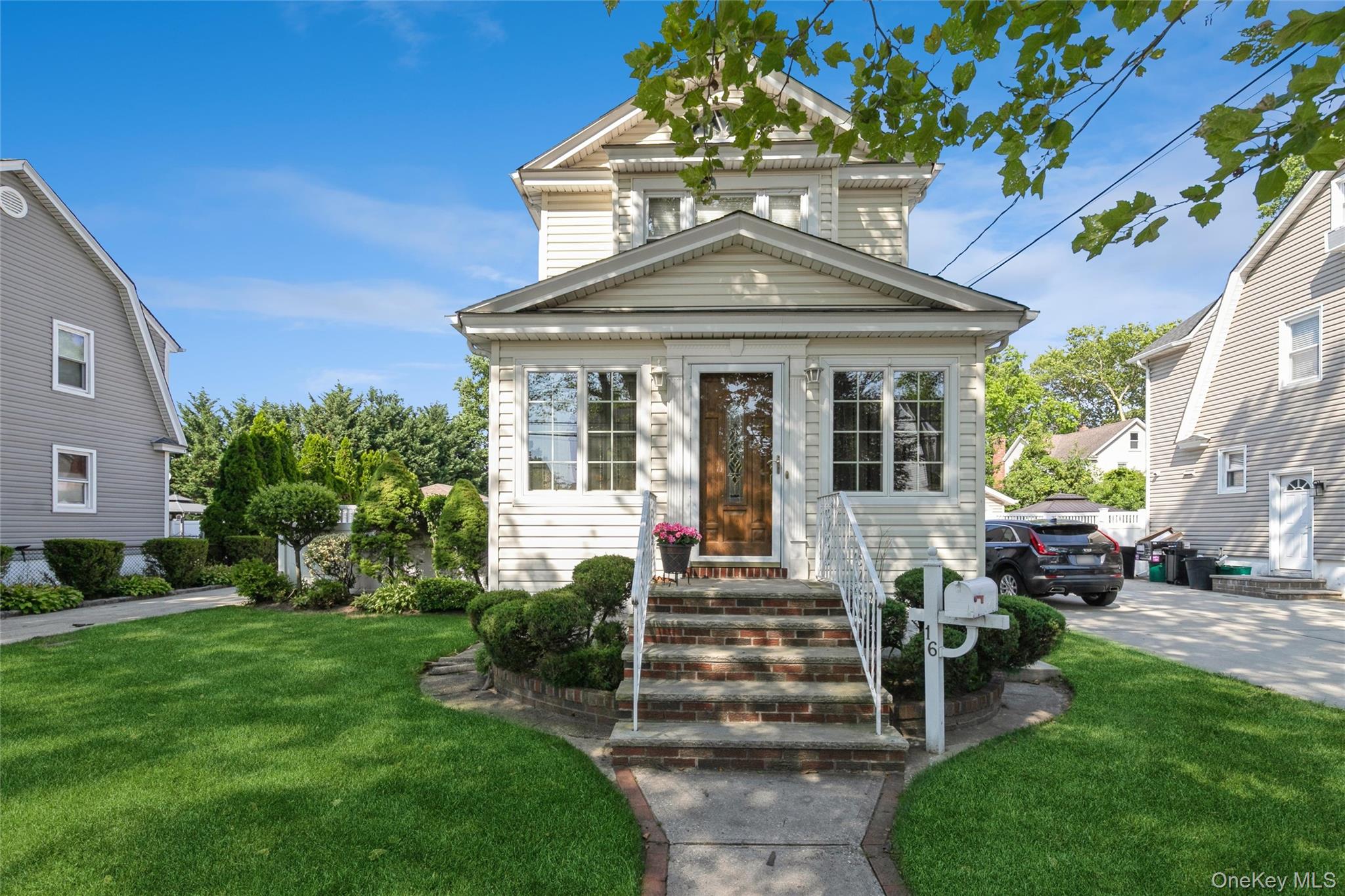 16 Devon Street Property Photo 1