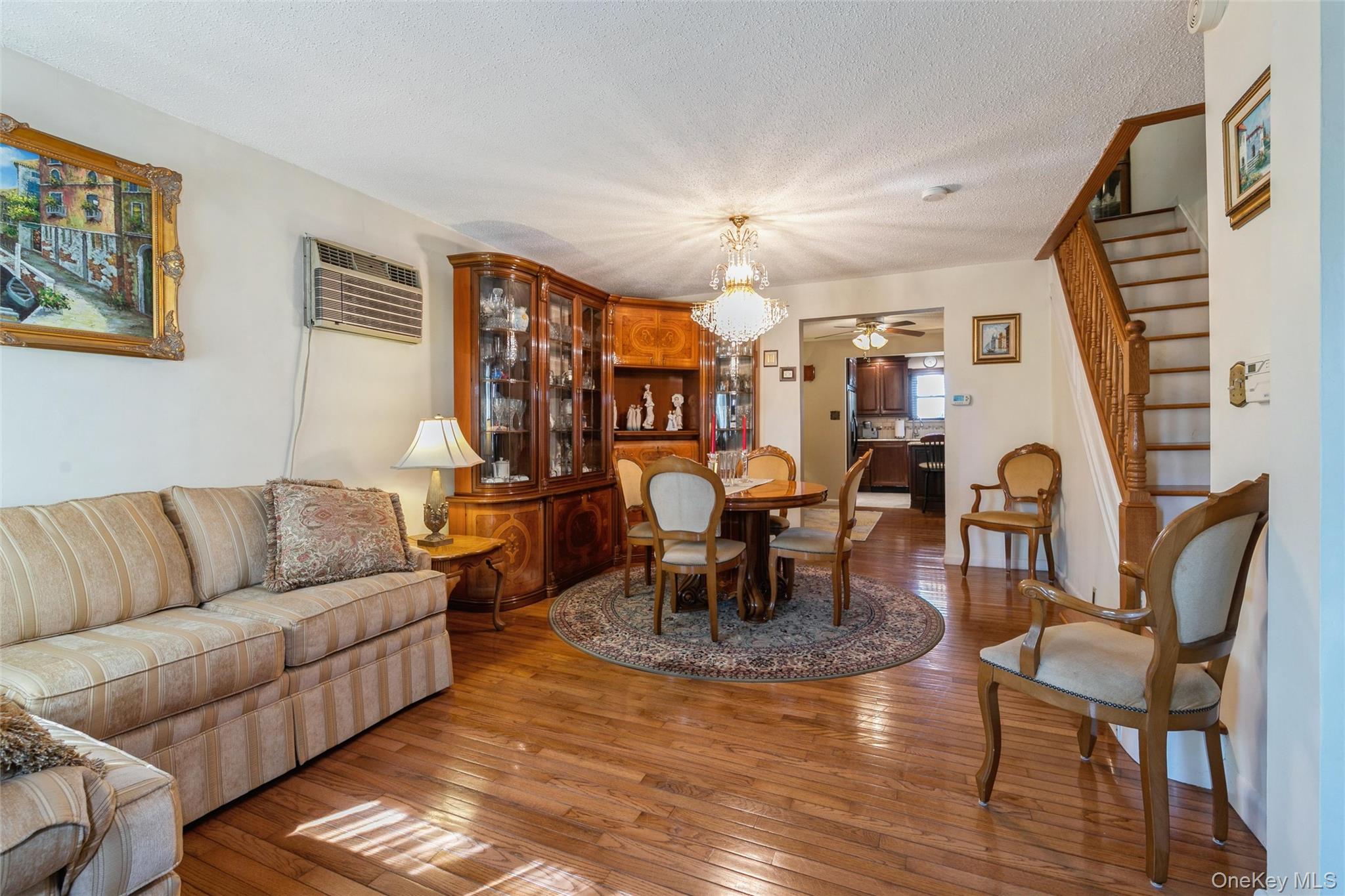 16 Devon Street Property Photo 4