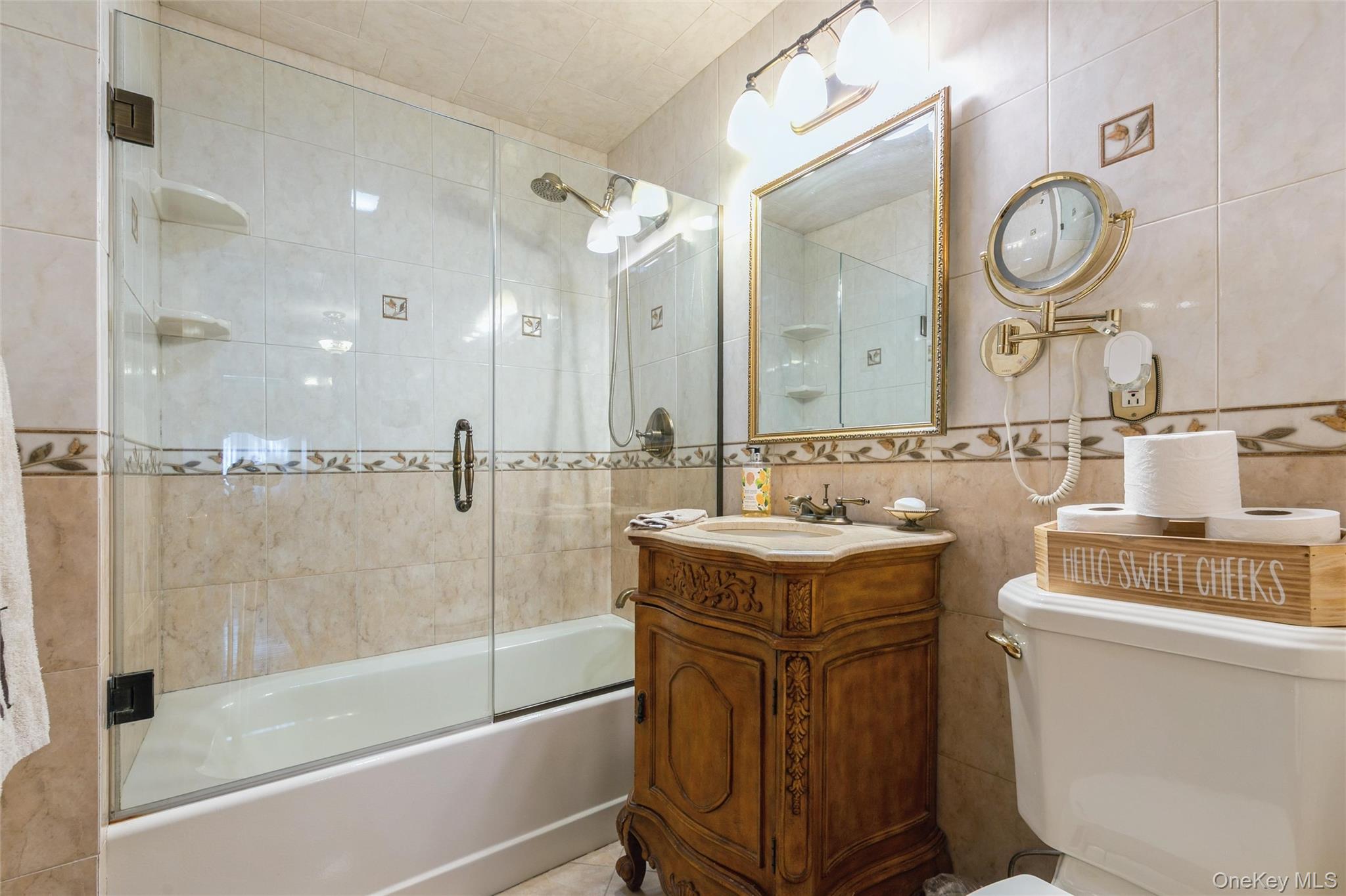 16 Devon Street Property Photo 23