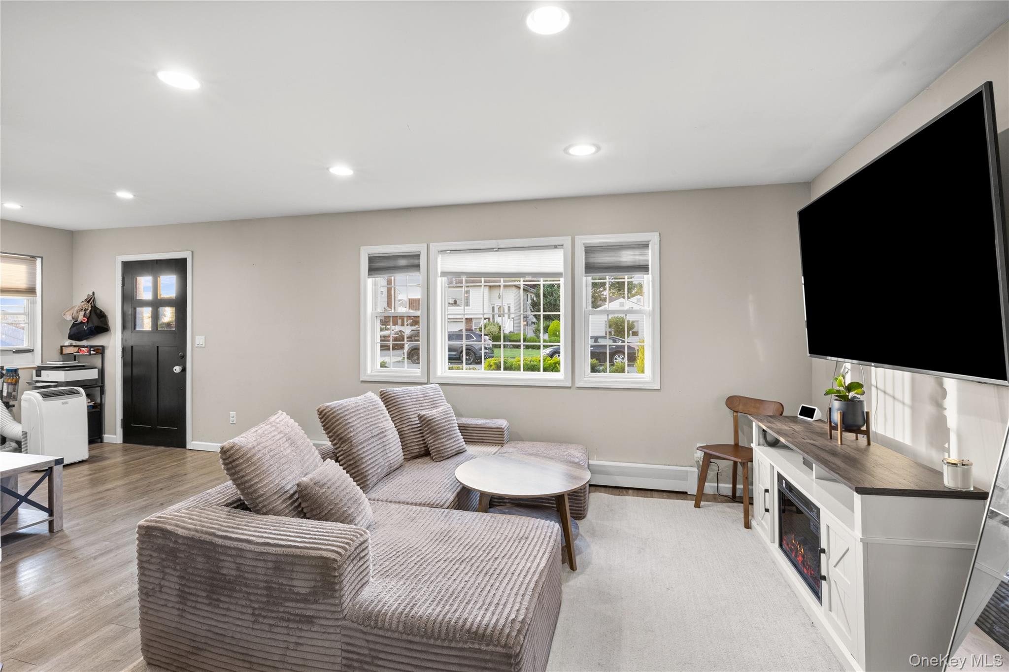 30 Elm Street Property Photo 7