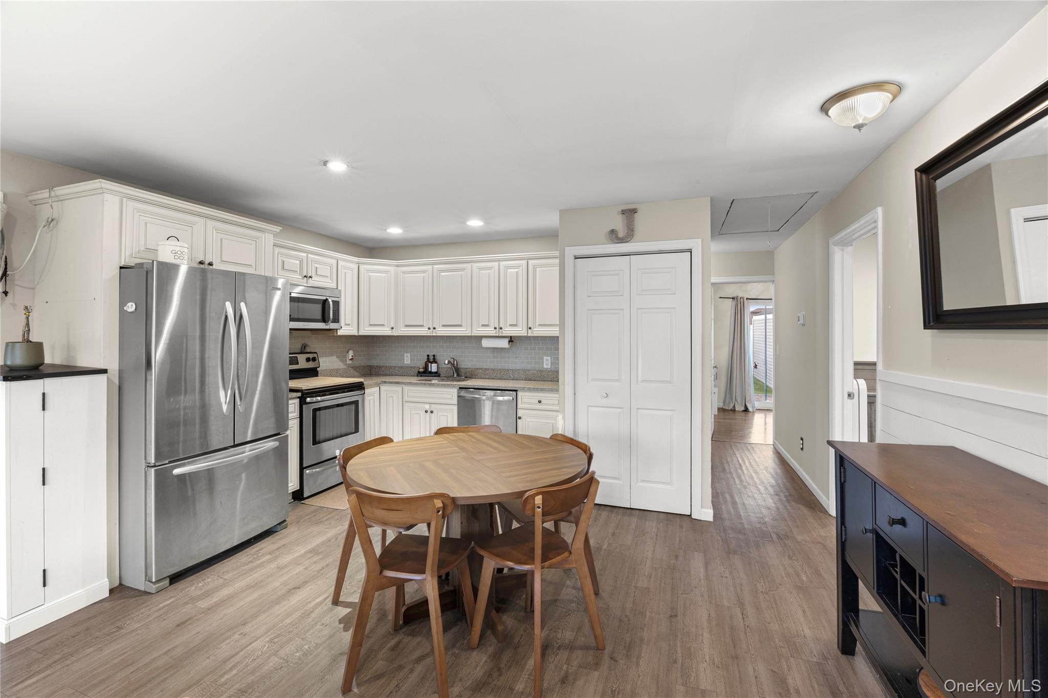 30 Elm Street Property Photo 12