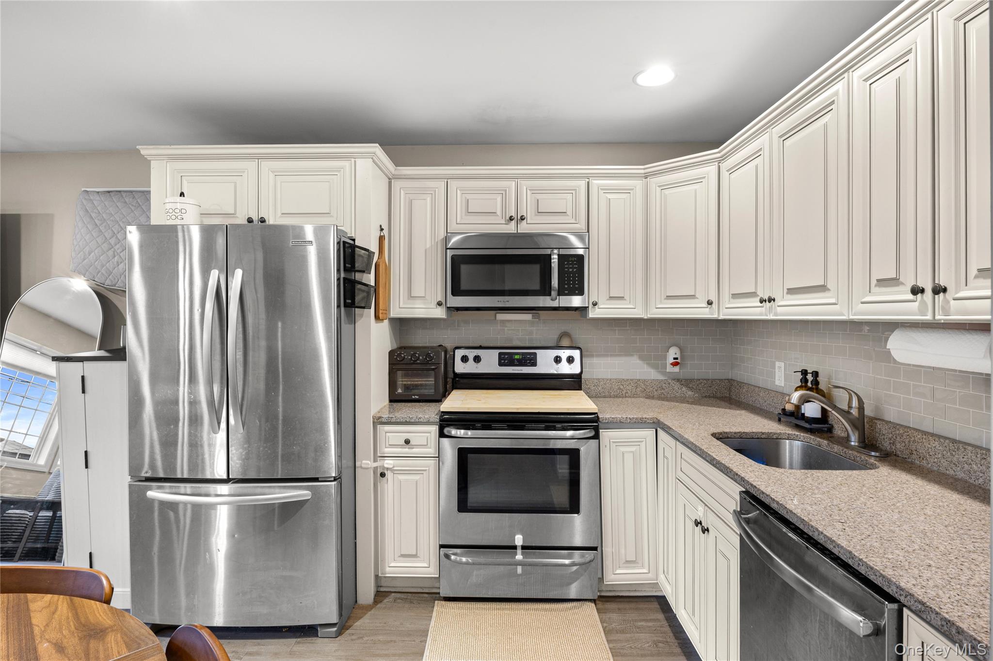 30 Elm Street Property Photo 14