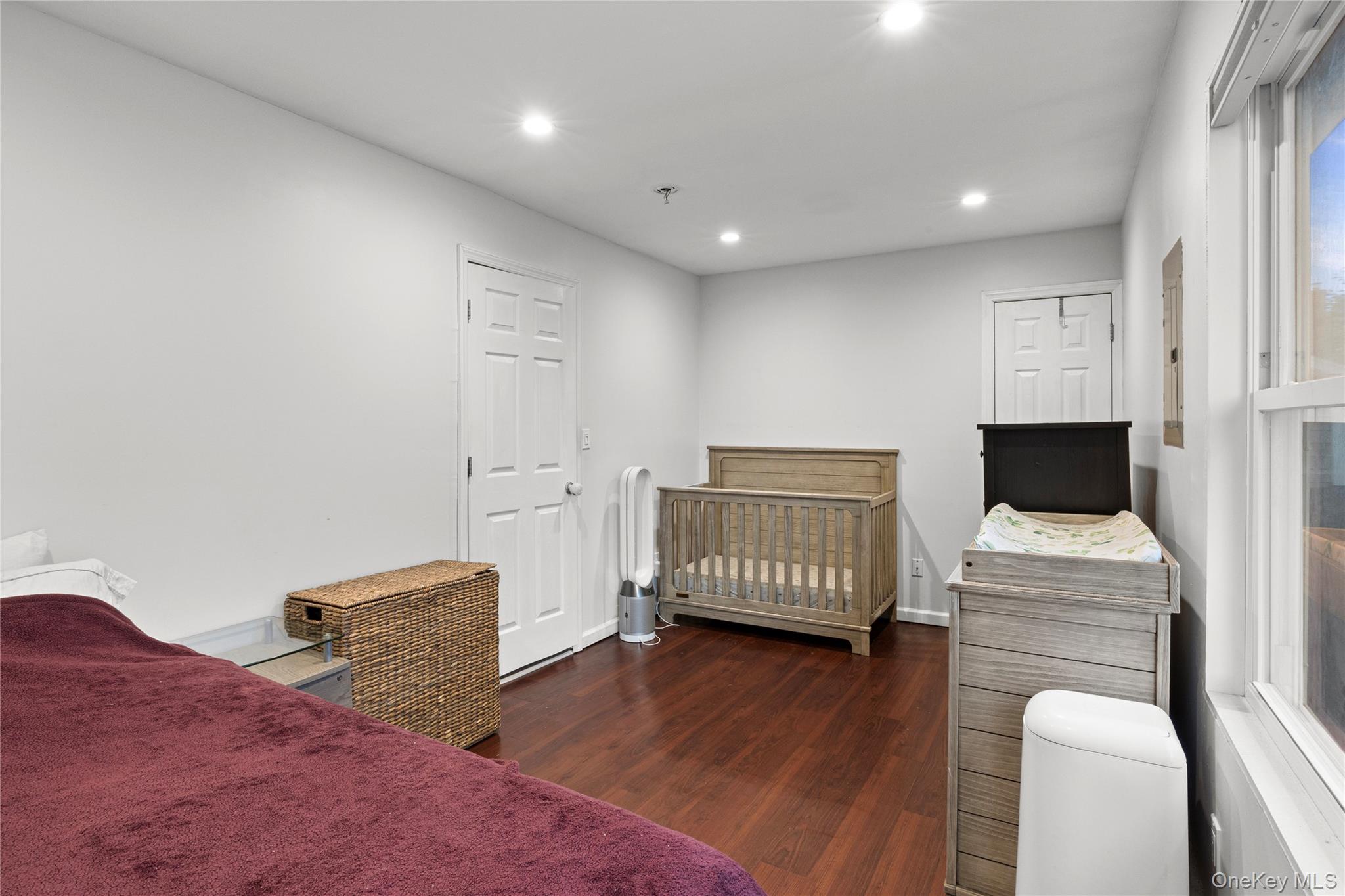 30 Elm Street Property Photo 23