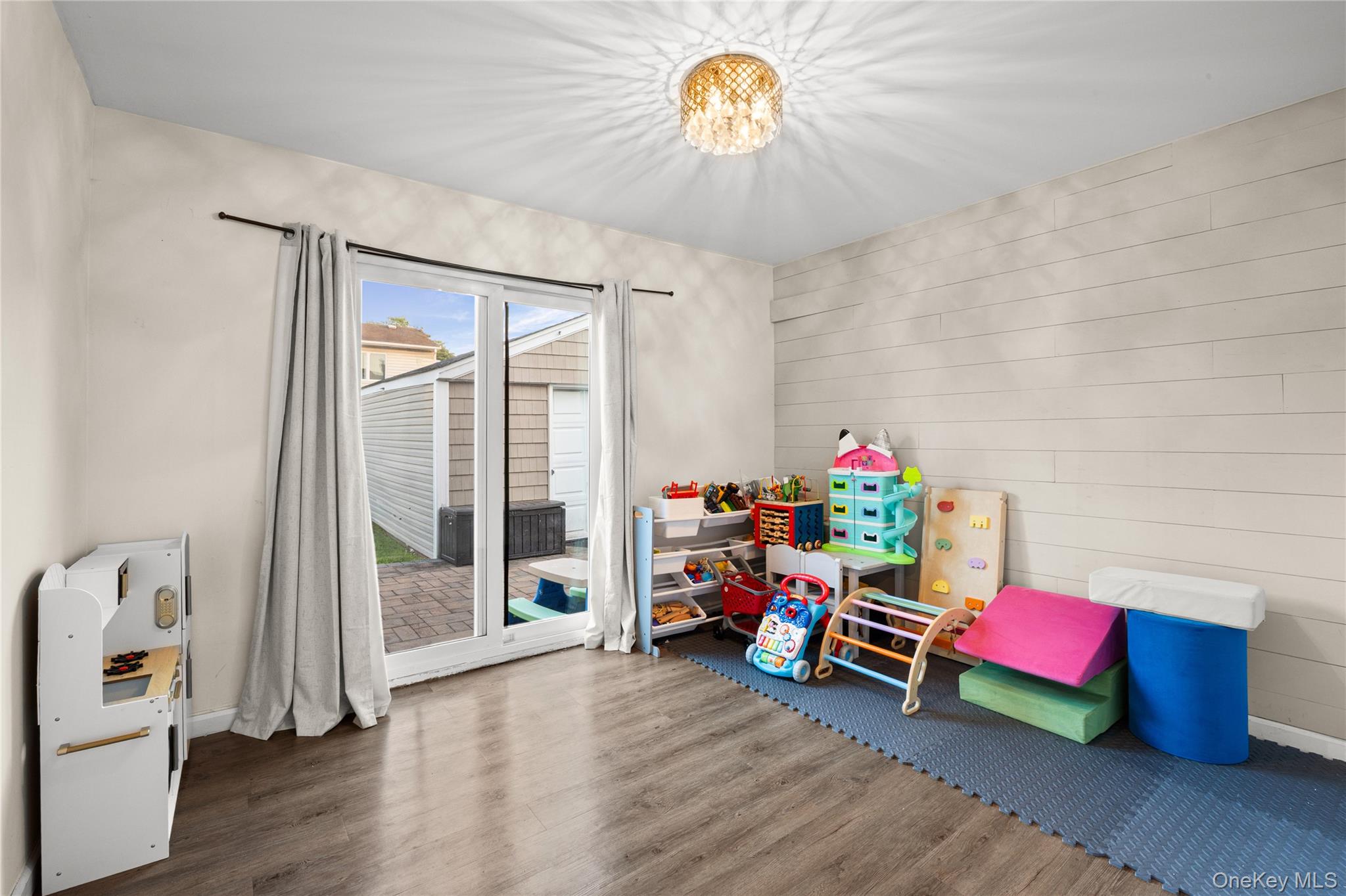 30 Elm Street Property Photo 24
