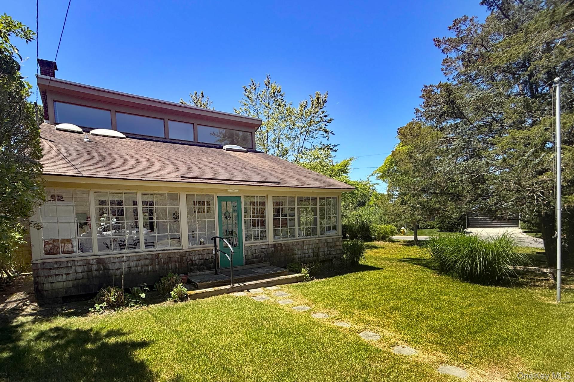 30 Edgemere Drive Property Photo 1